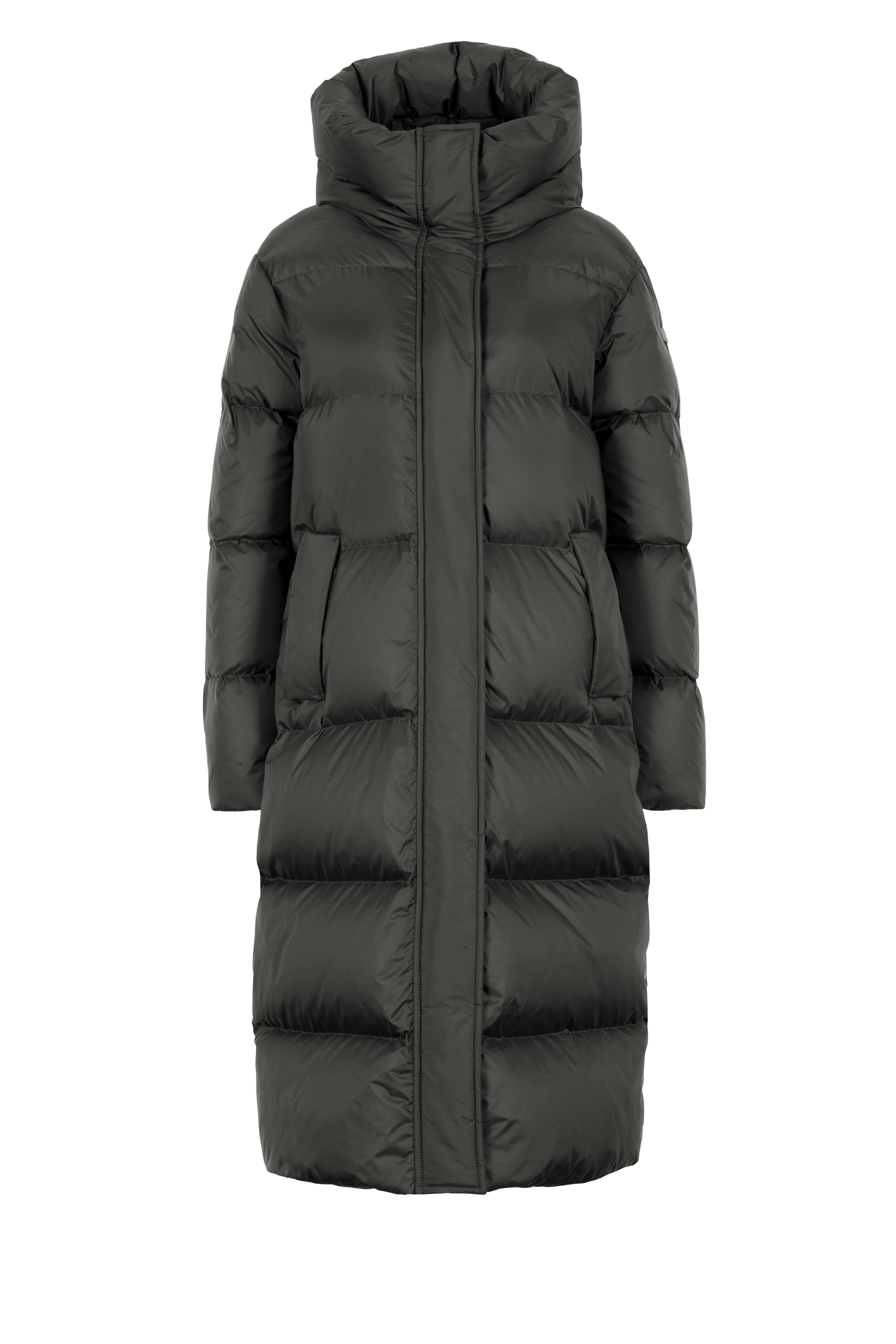 Long hooded Lempelius downcoat with a slim sihouette