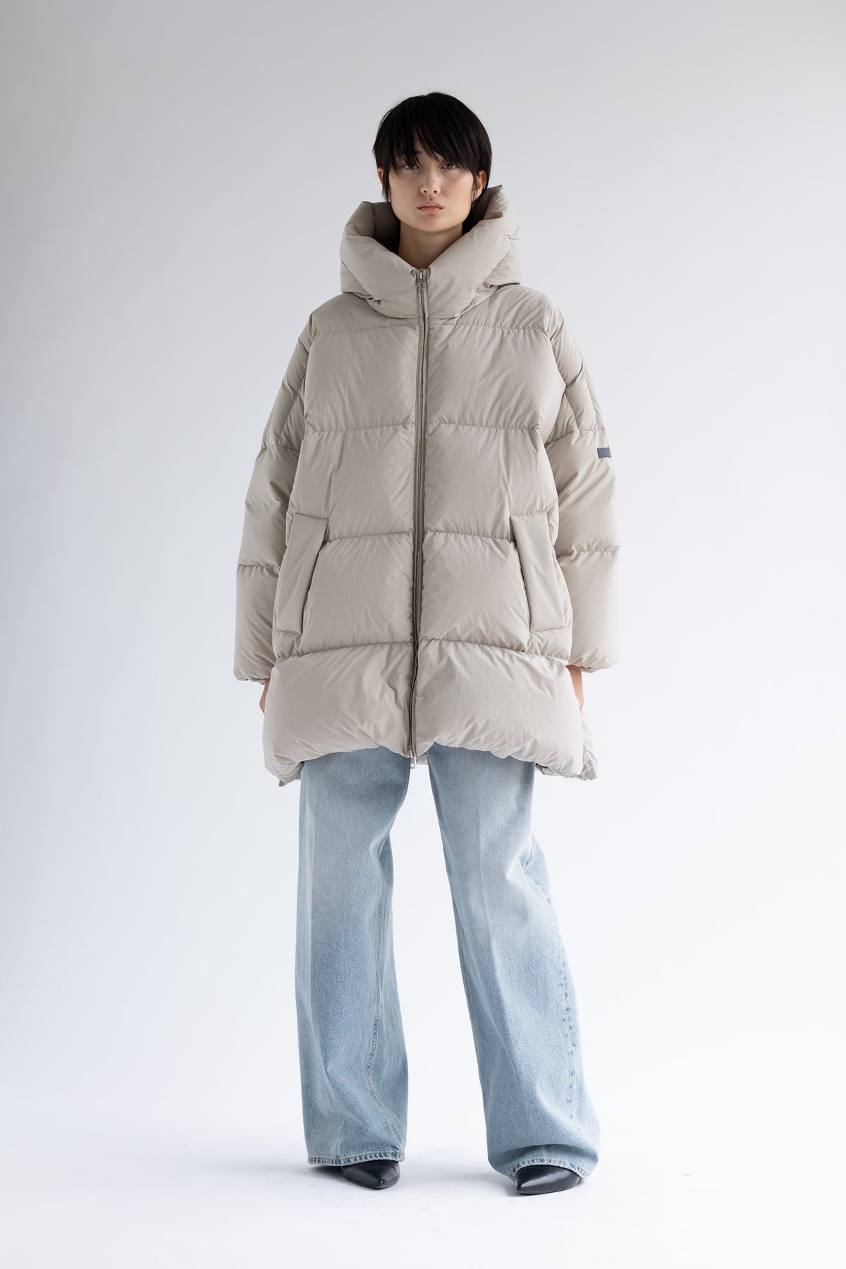 OVERSIZED DAUNENPARKA DUA