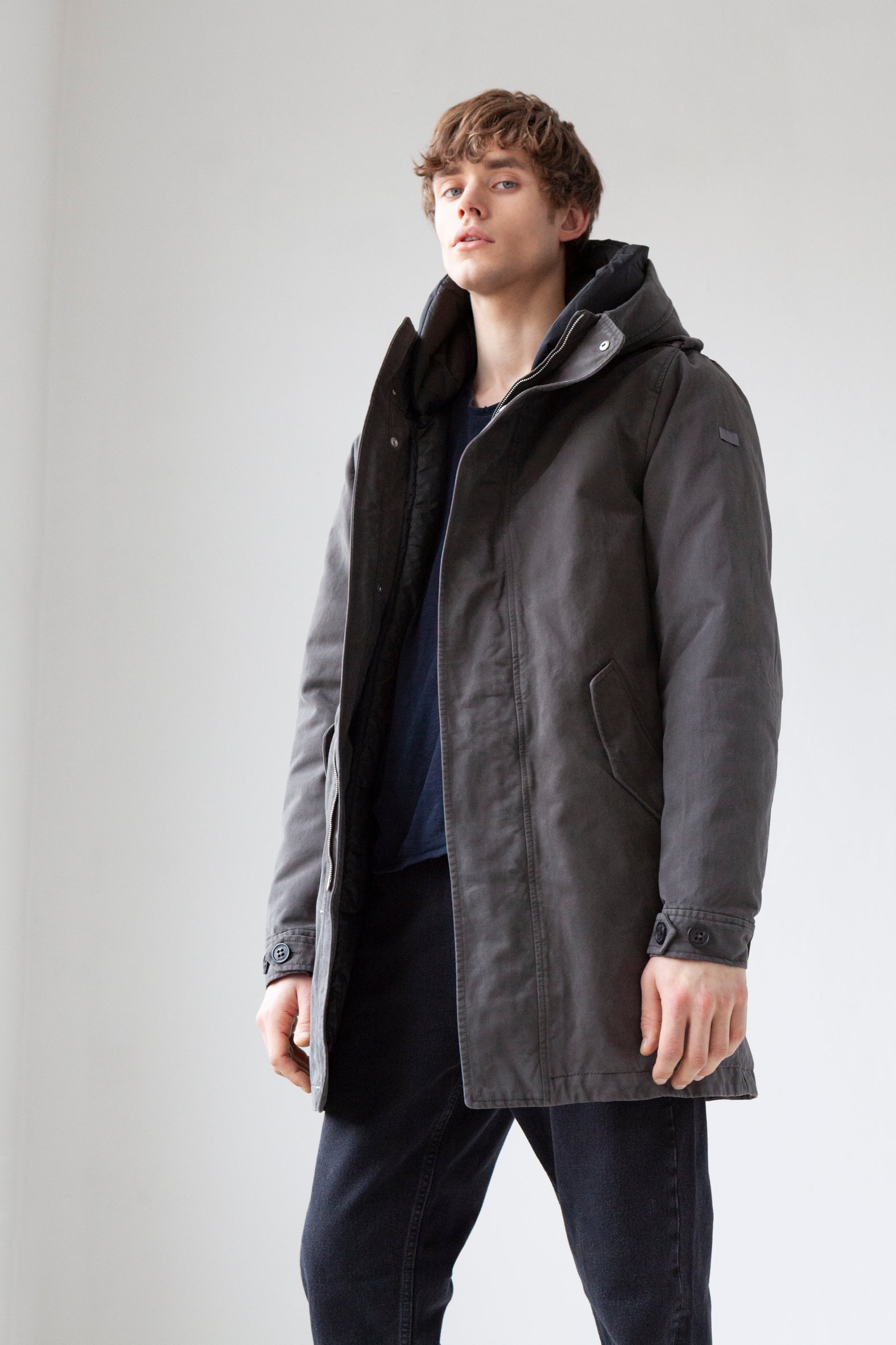 hooded Lempelius cotton parka with a straight fit
