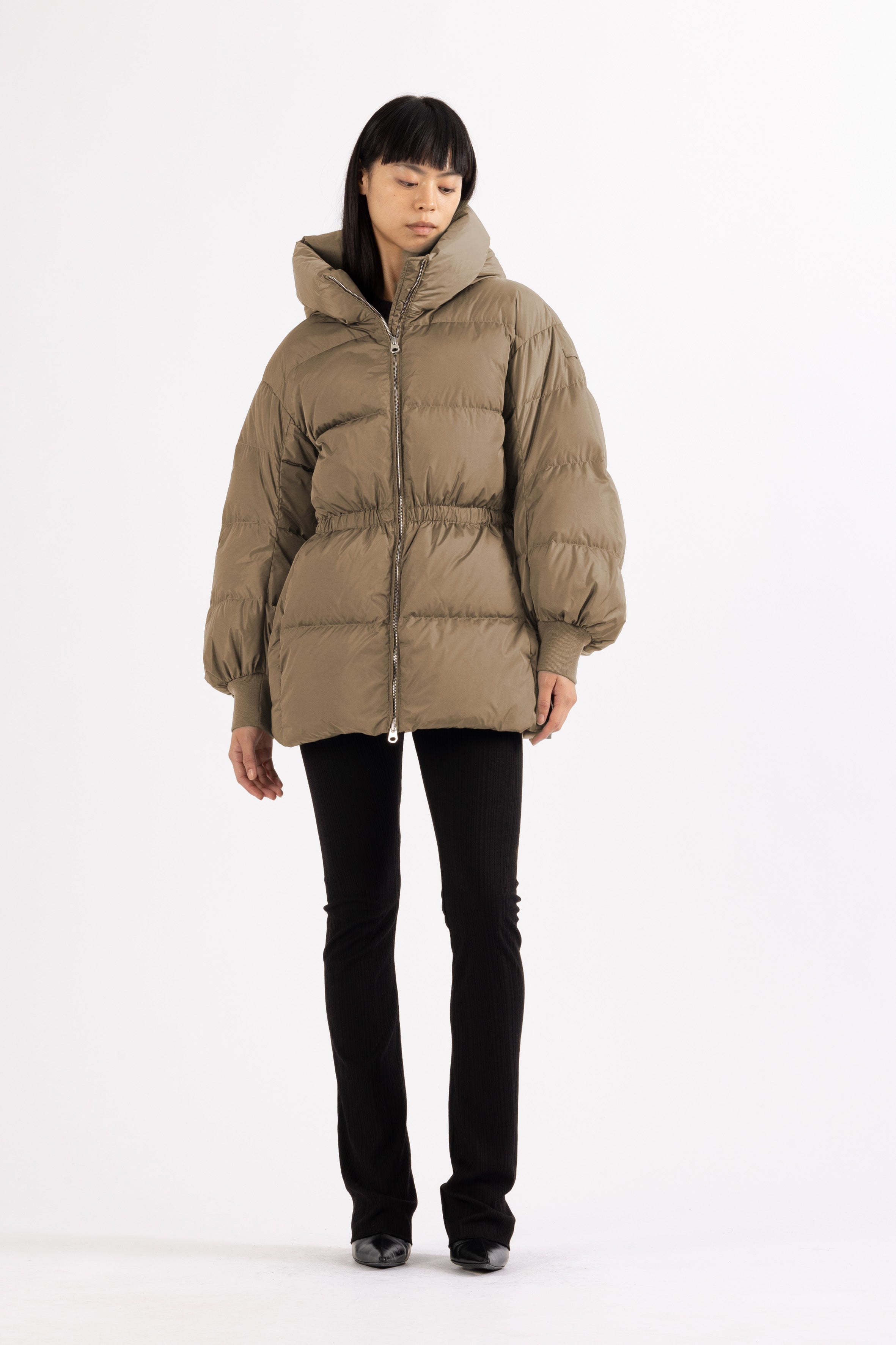 DRAWSTRING DOWN JACKET AZA