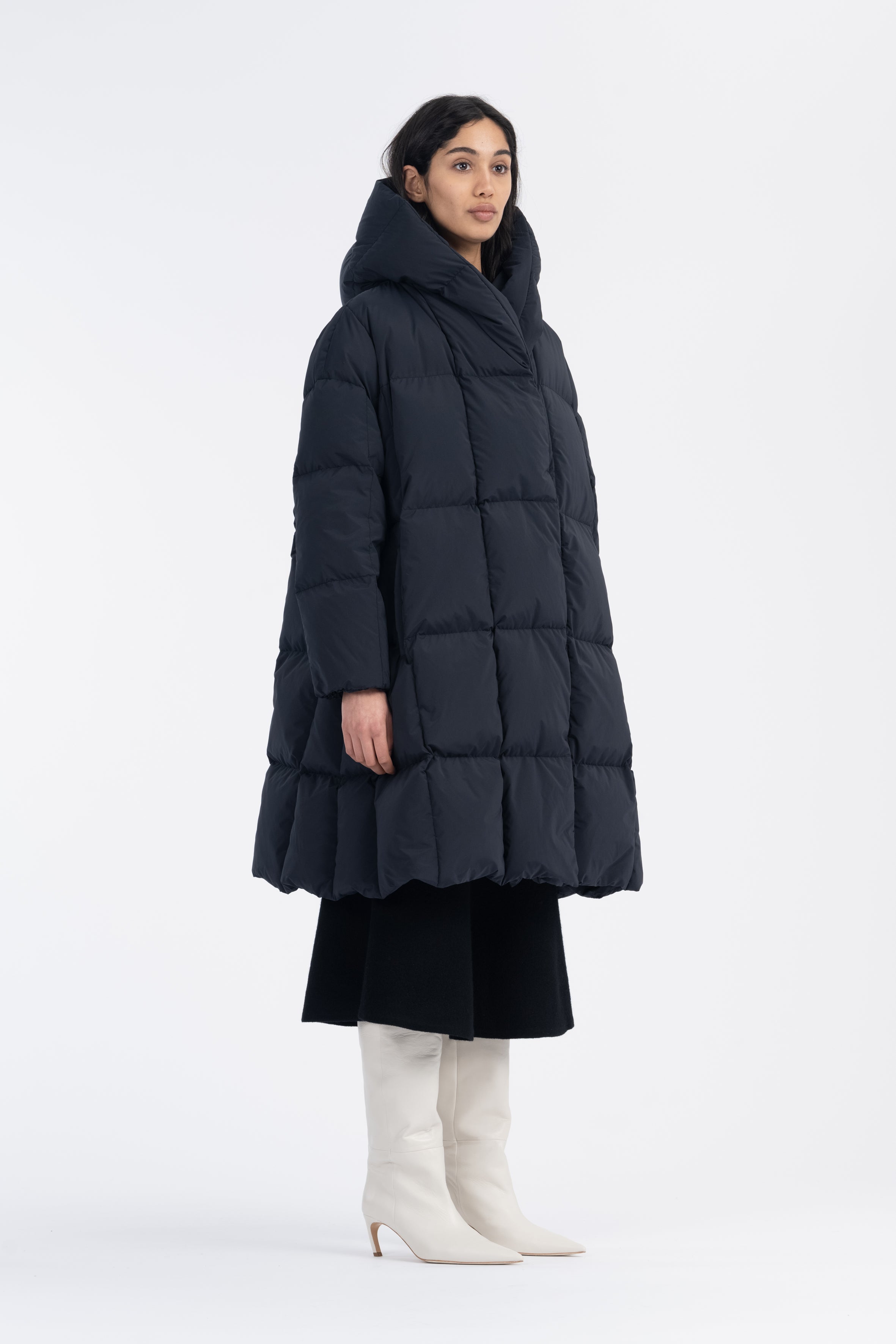 LEMPELIUS wrap down coat in black