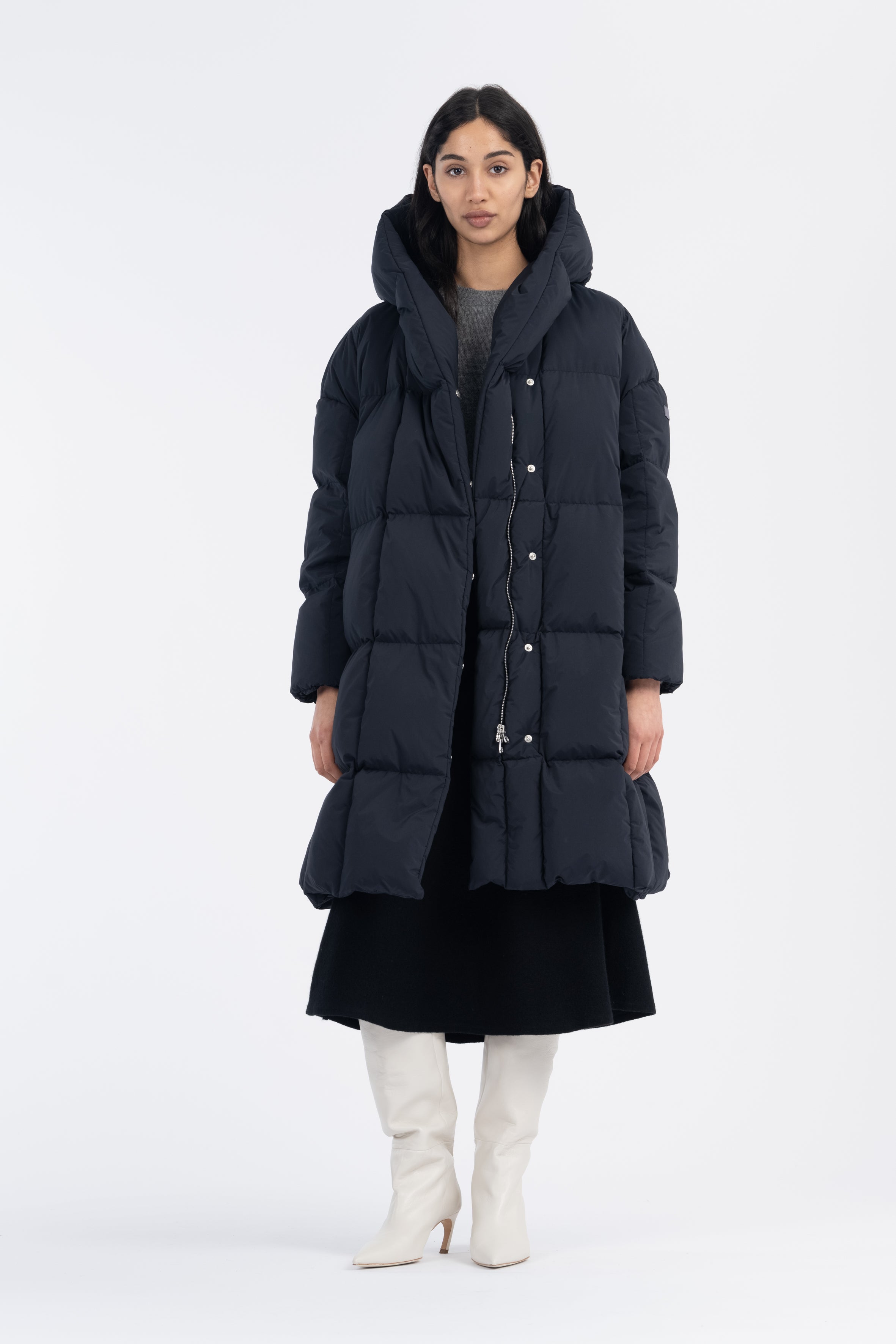 LEMPELIUS wrap down coat in black