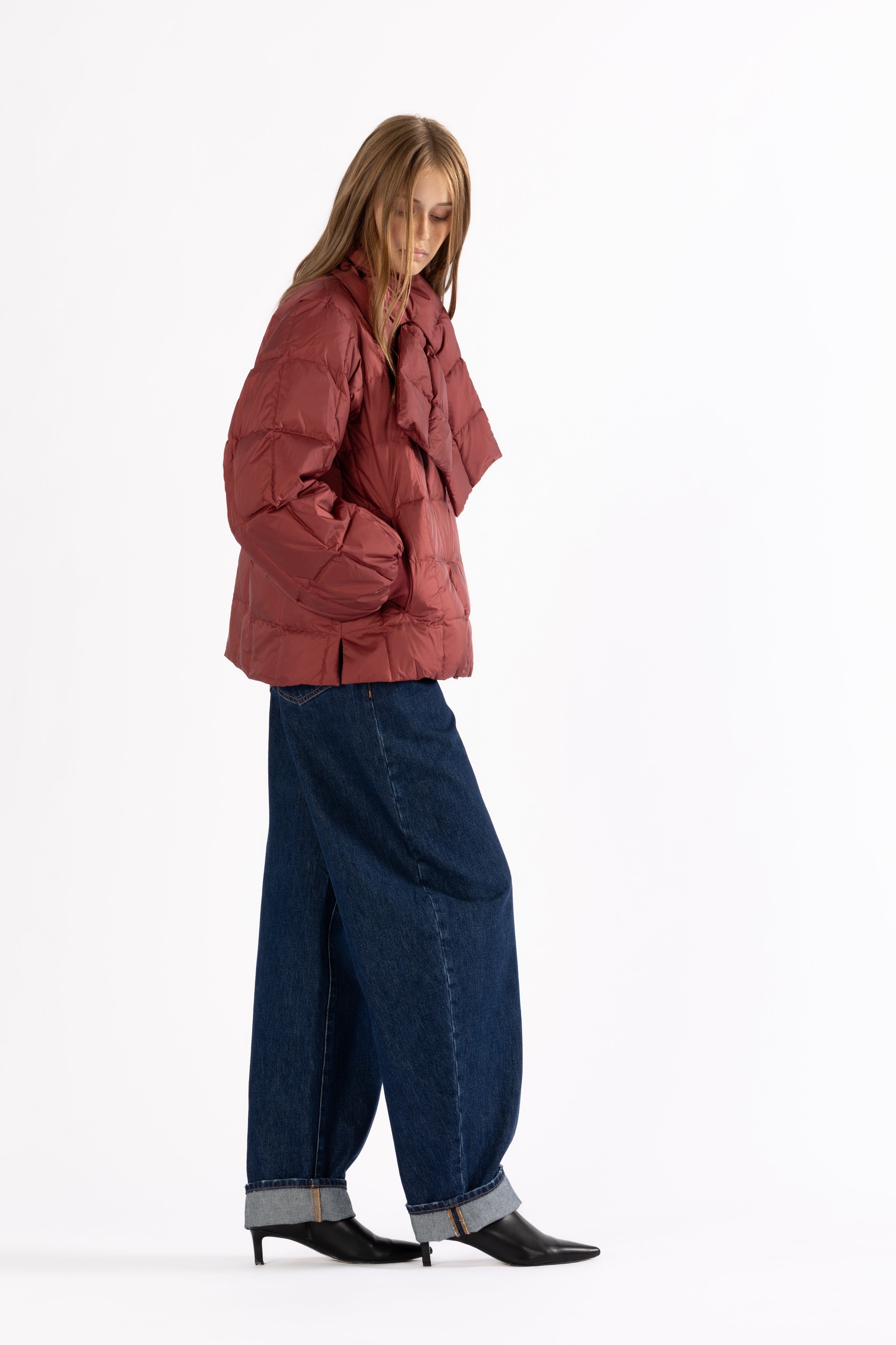 LEMPELIUS quilted lightweight jacket in rosewood with detachable down scarf in red and red cotton cuffs