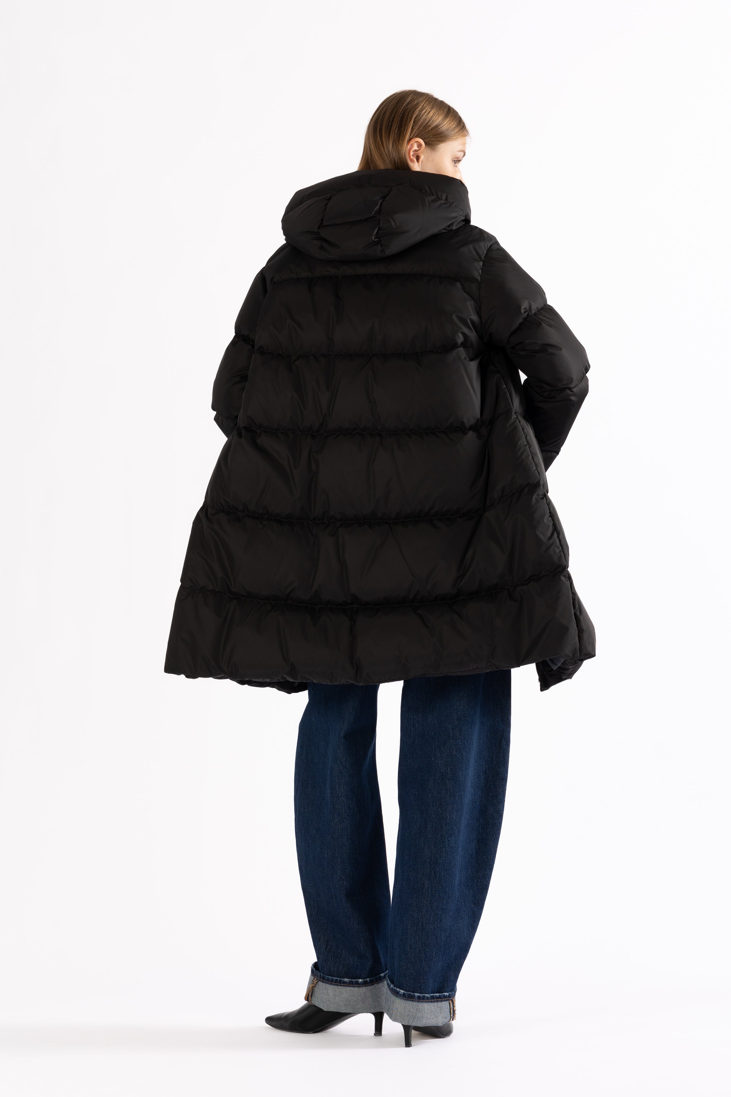 DOWN COAT NEV