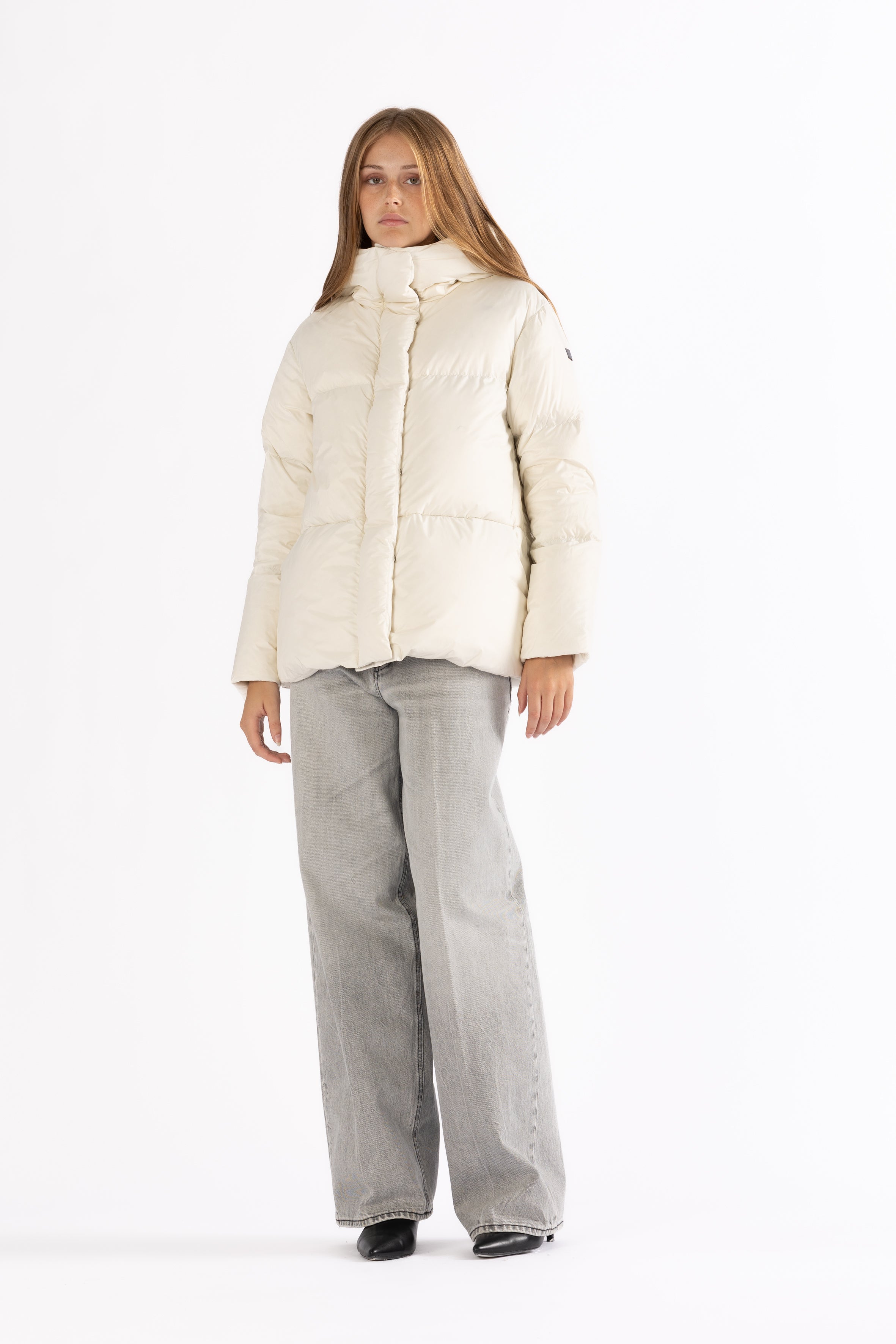 KURZE DAUNENJACKE LIS