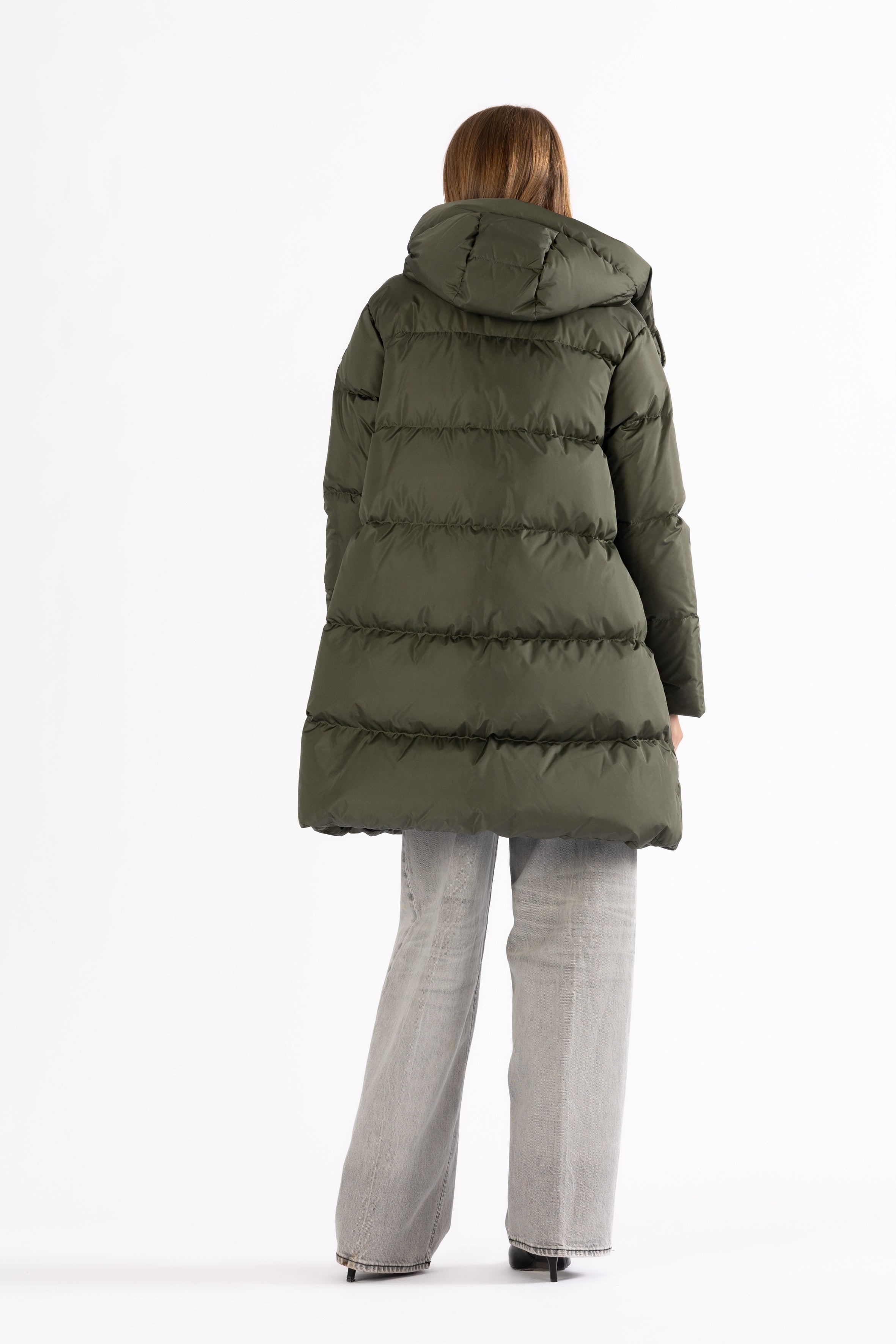 DOWN COAT NEV