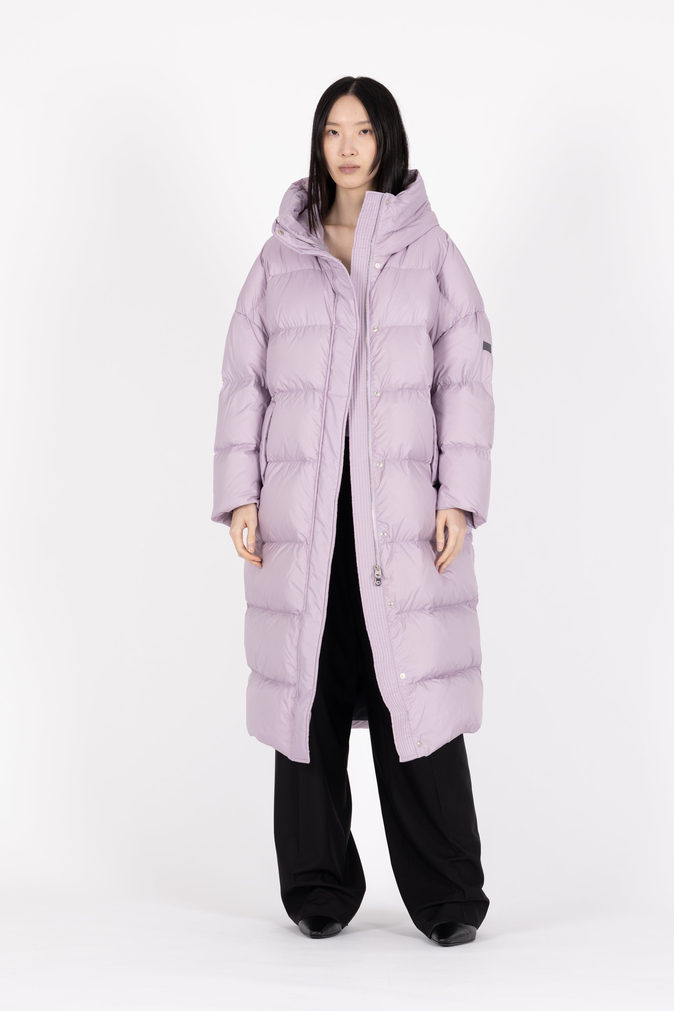 Dropped shoulders Lempelius long downcoat in lilac