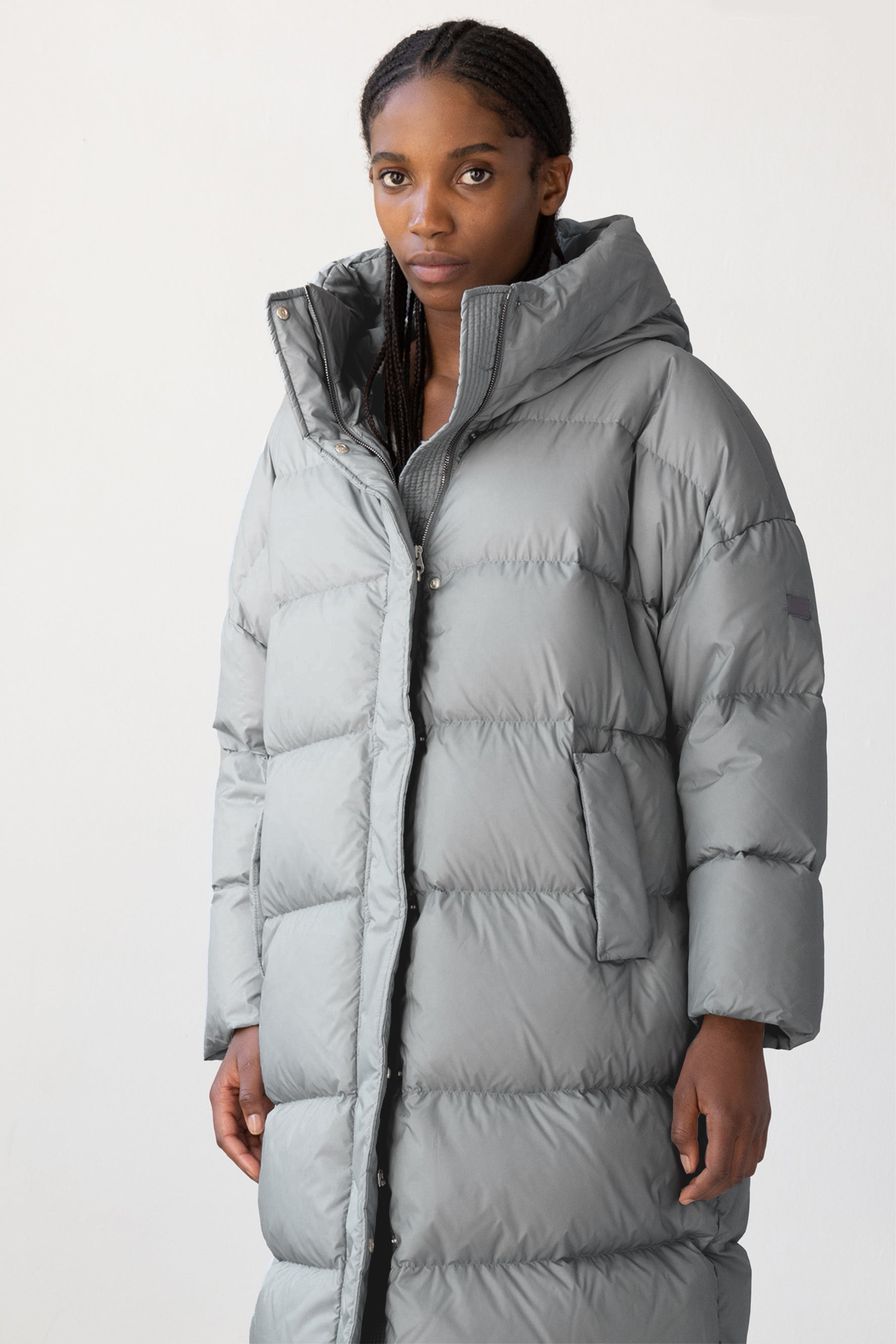 OVERSIZED DAUNENPARKA ERI