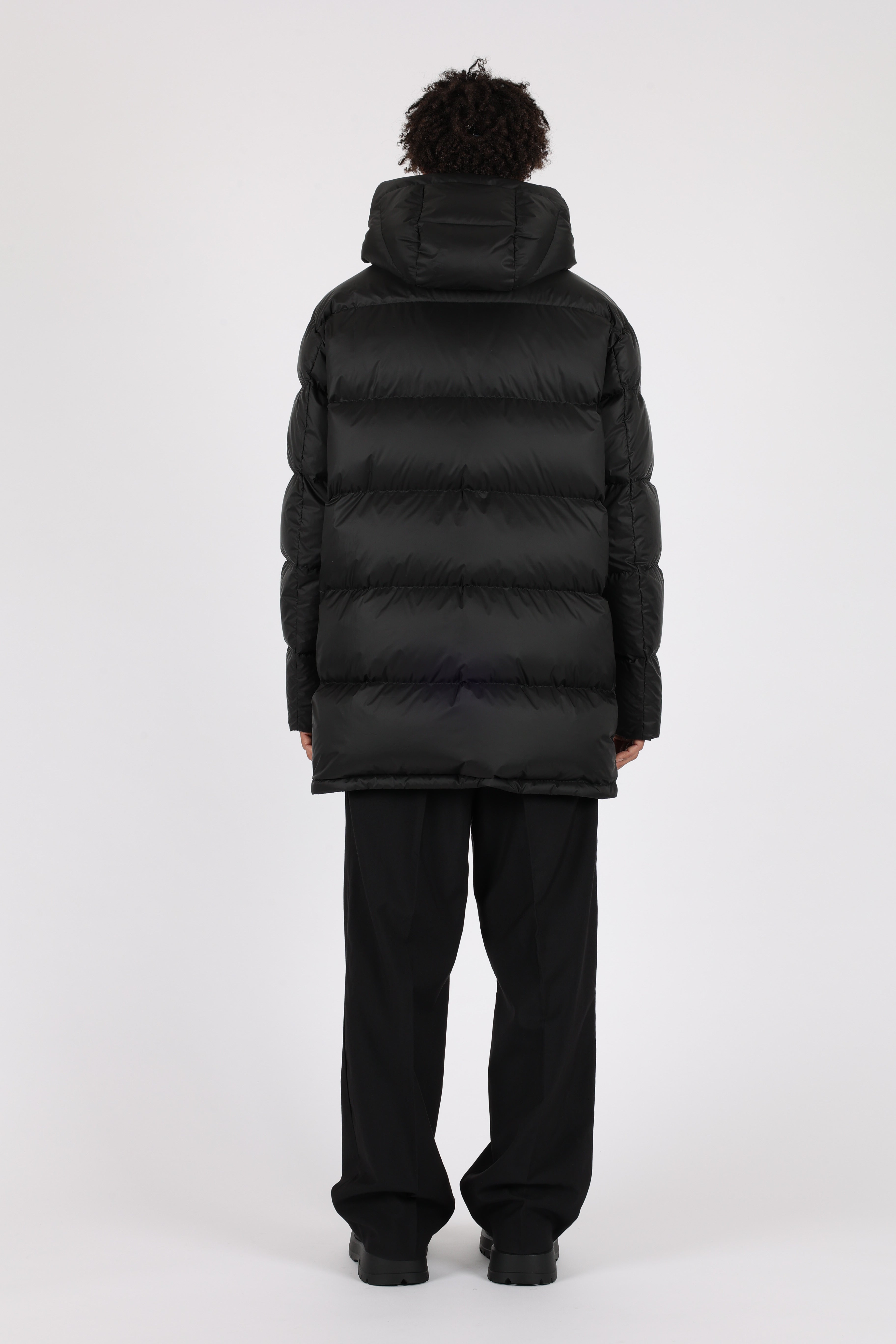 Mens Lempelius Down coat with Patchpockets in black