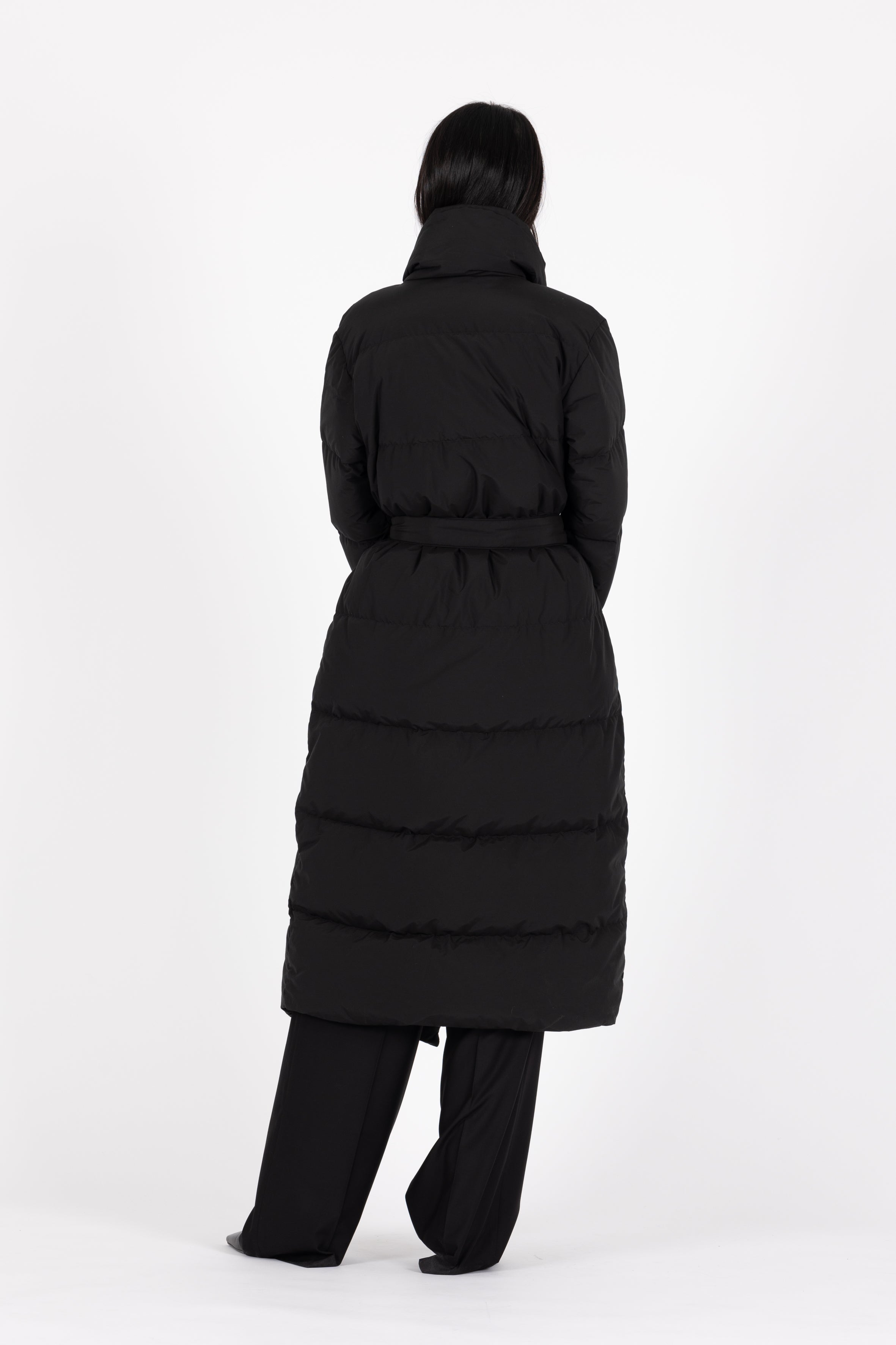 Long belted Lempelius Downcoat in the color black
