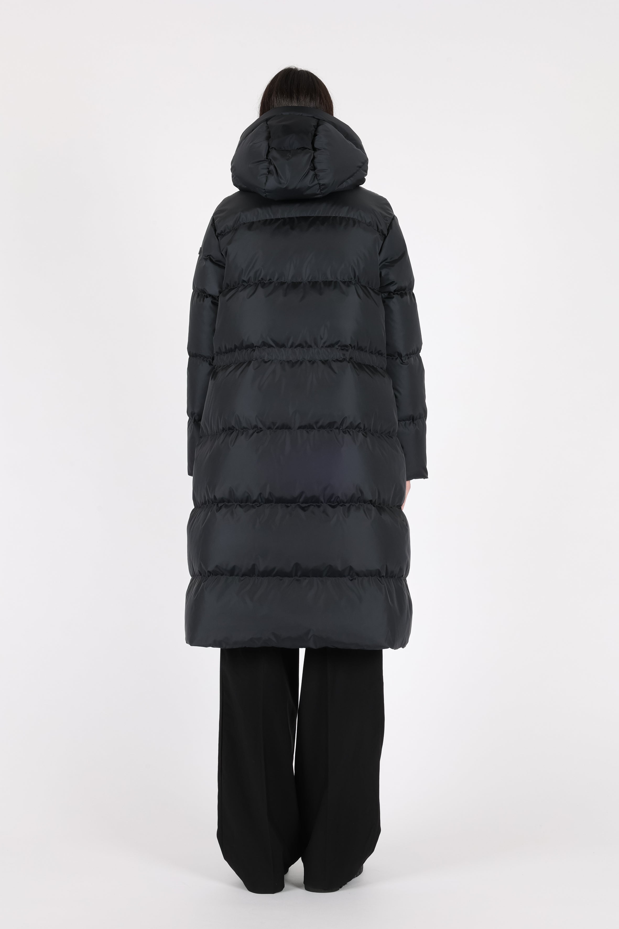 Long Lempelius Downcoat with a slim silhouette