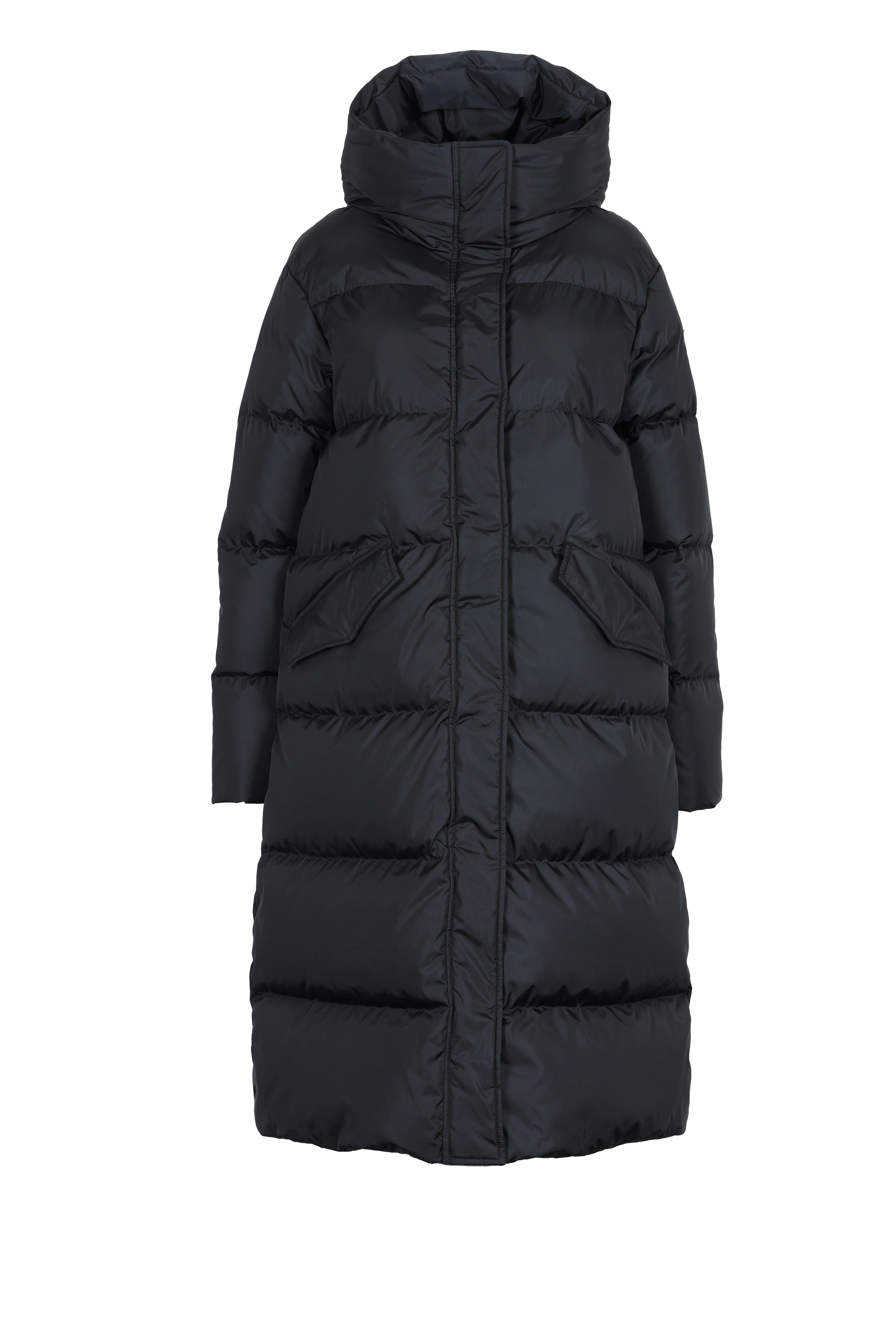 Long Lempelius Downcoat with a slim silhouette