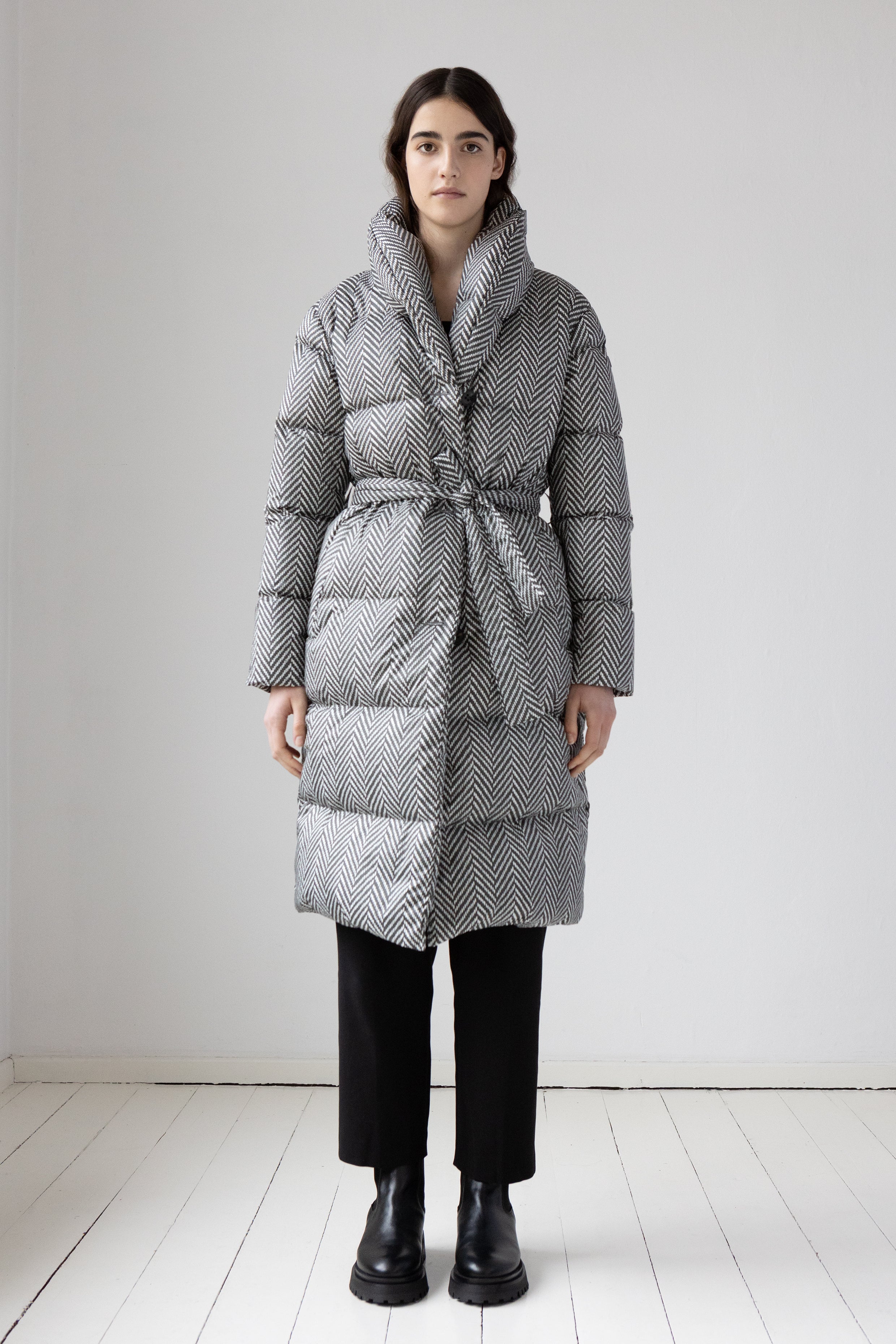Lempelius belted down coat with shawl collar with herringbone print
