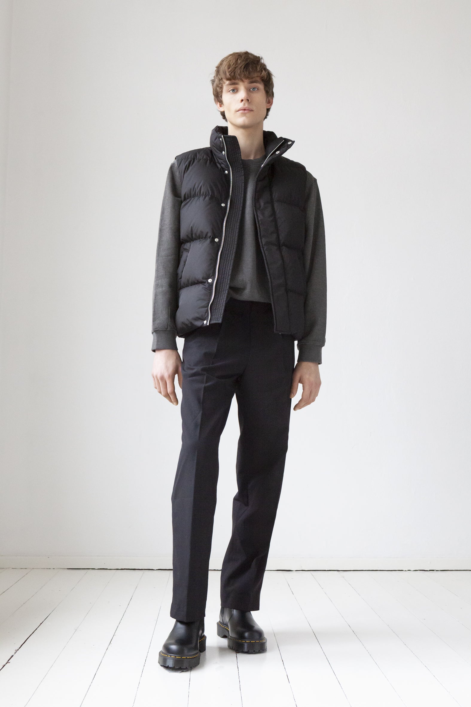 Lightweight Lempelius Down West in the color black