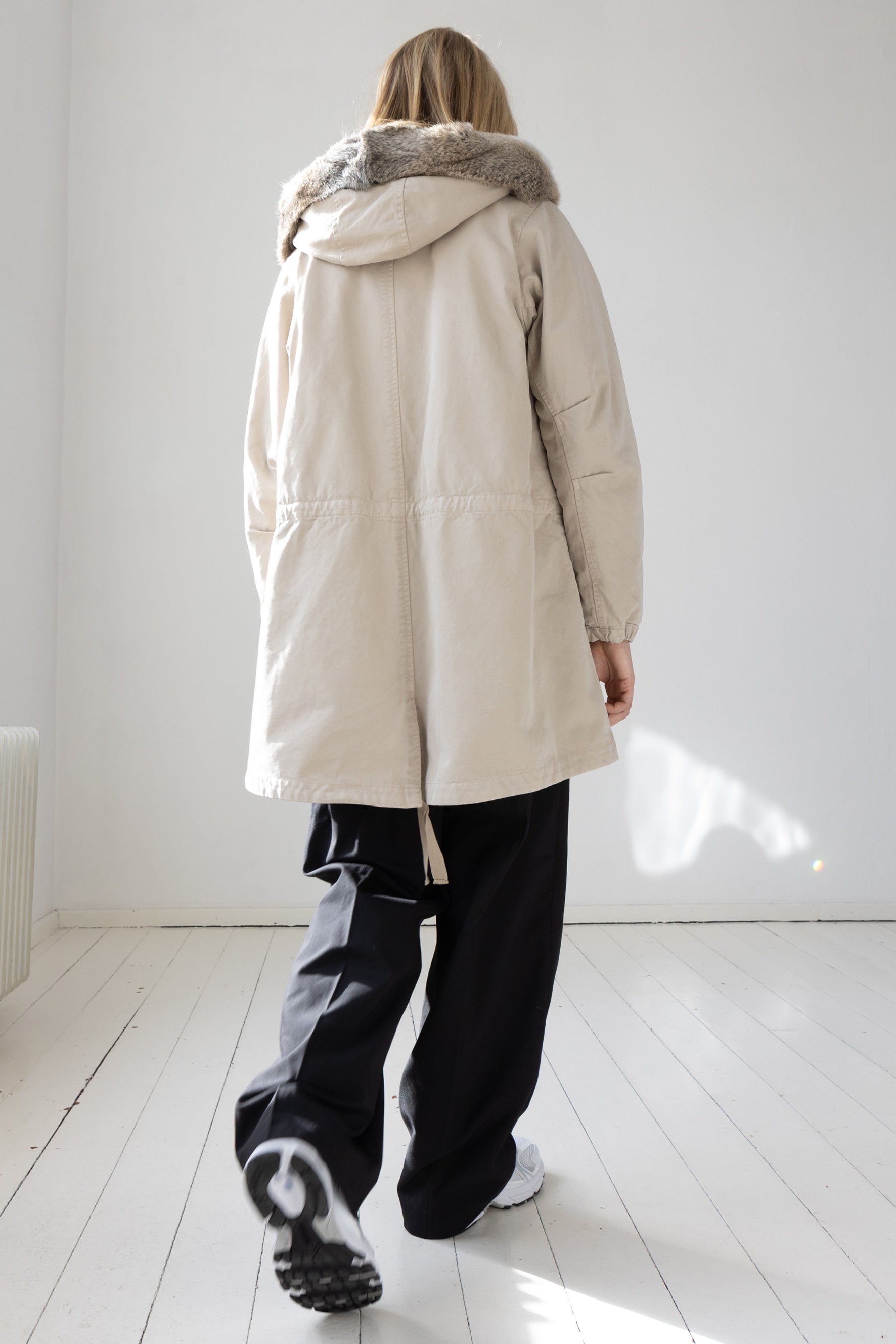 Oversized Lempelius down coat with fur