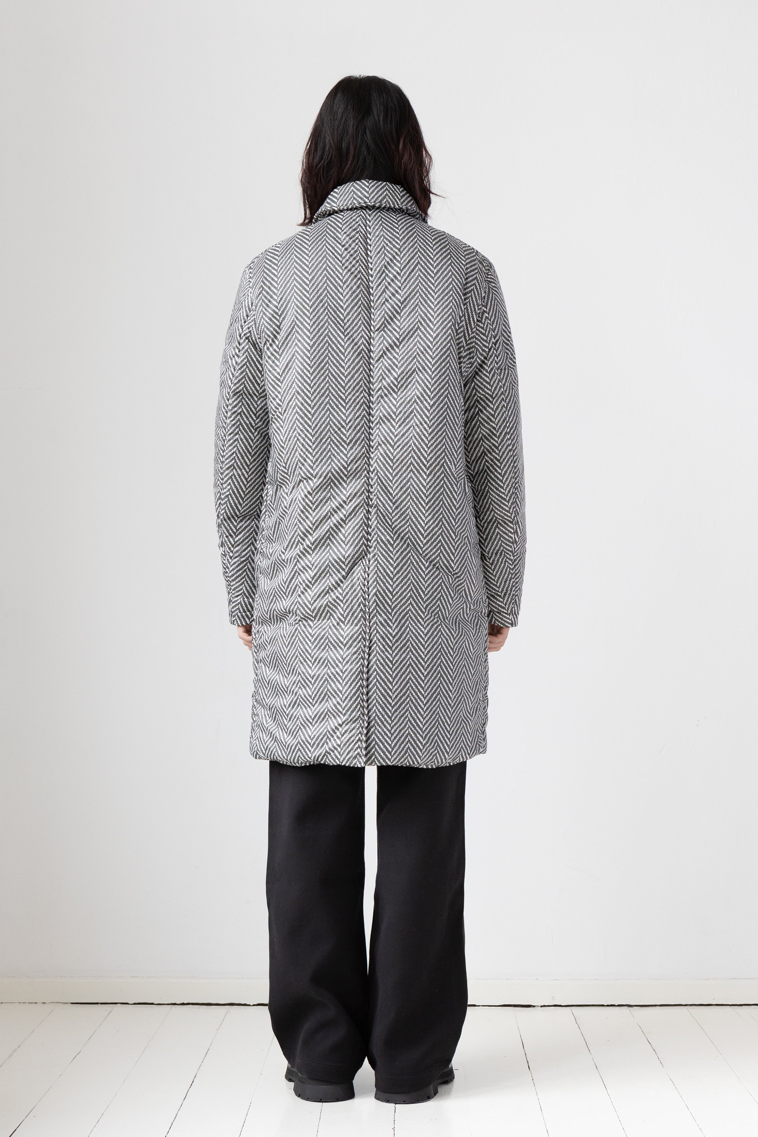 Soft padded Lempelius coat with a herringbone print
