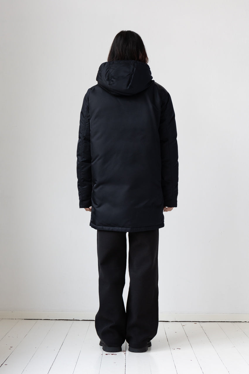 Mens nylon Lempelius down coat in dark blue