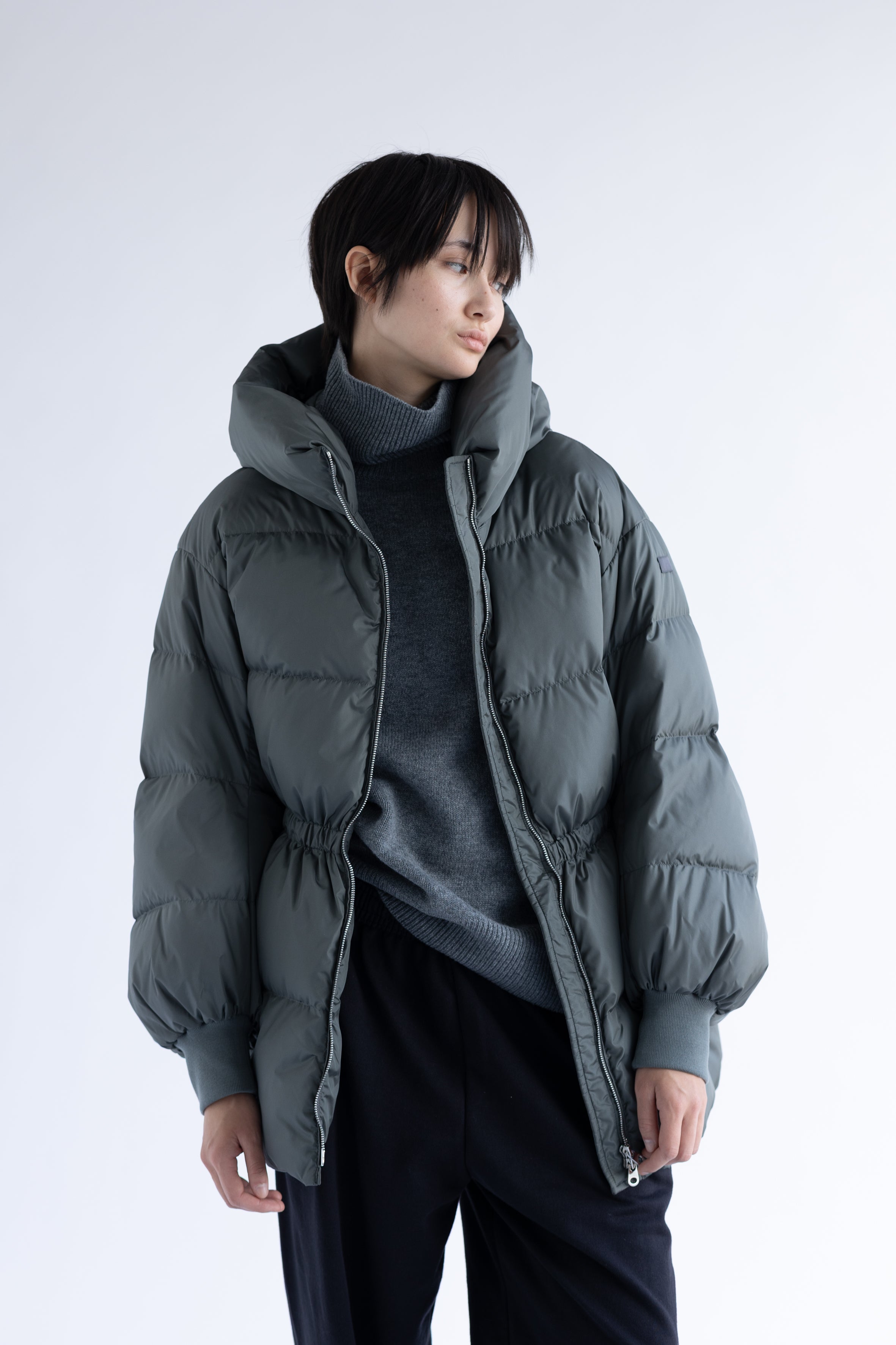 DRAWSTRING DOWN JACKET AZA