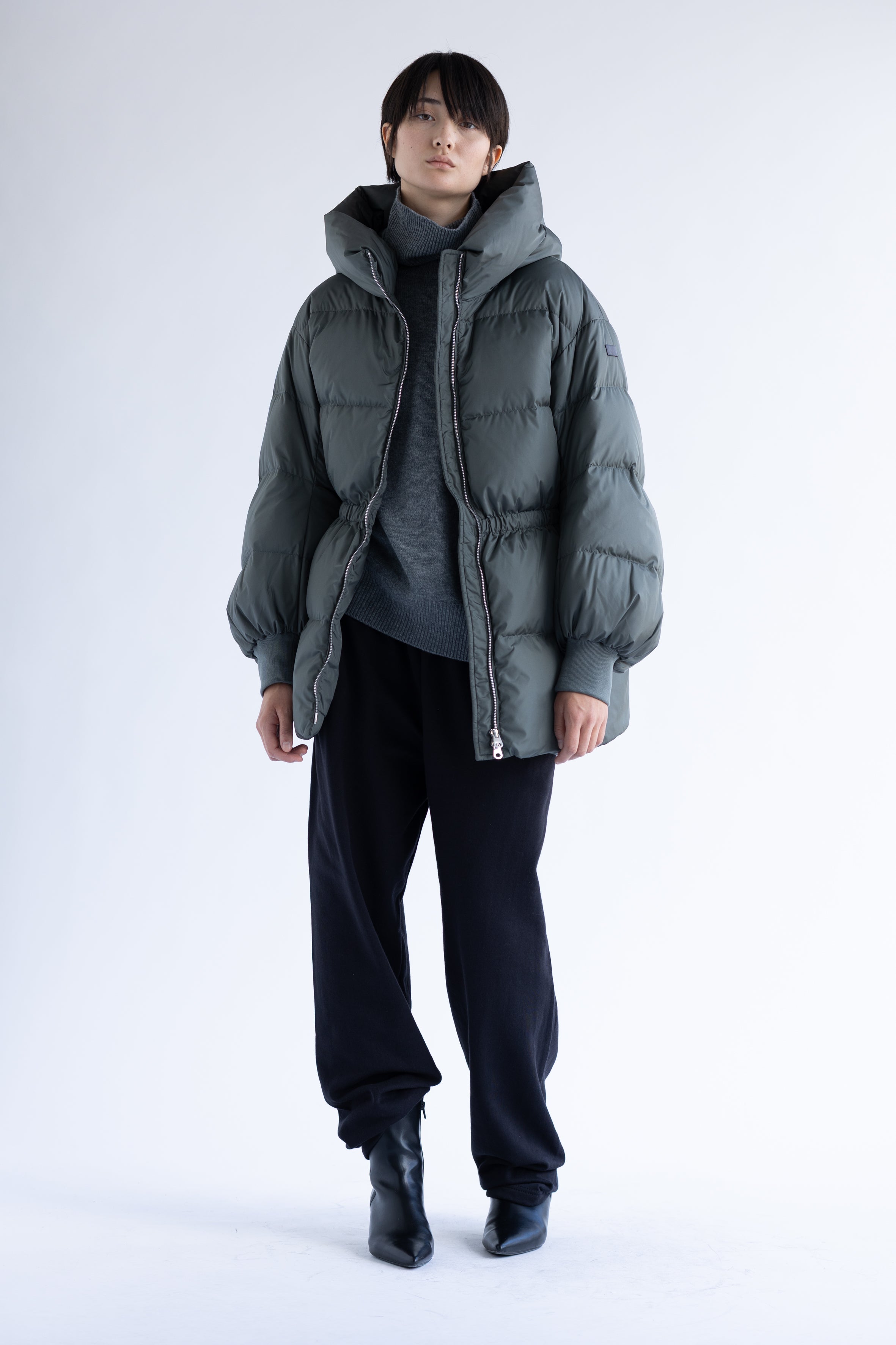 DRAWSTRING DOWN JACKET AZA