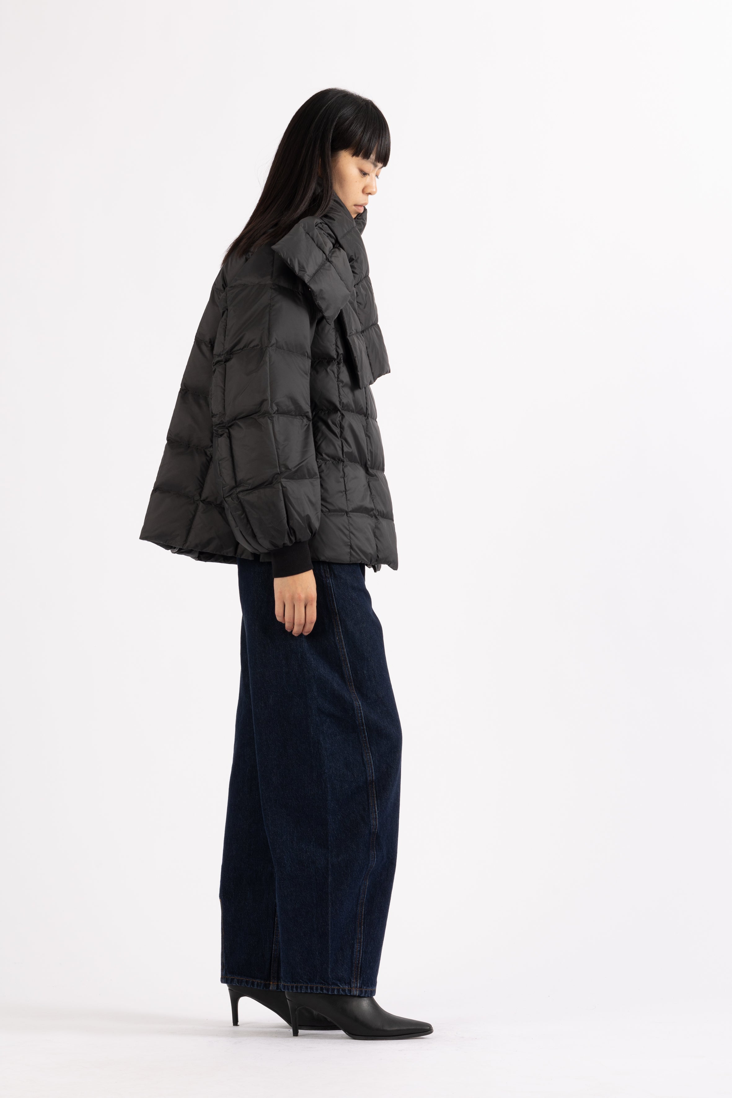 LEMPELIUS quilted lightweight jacket in black