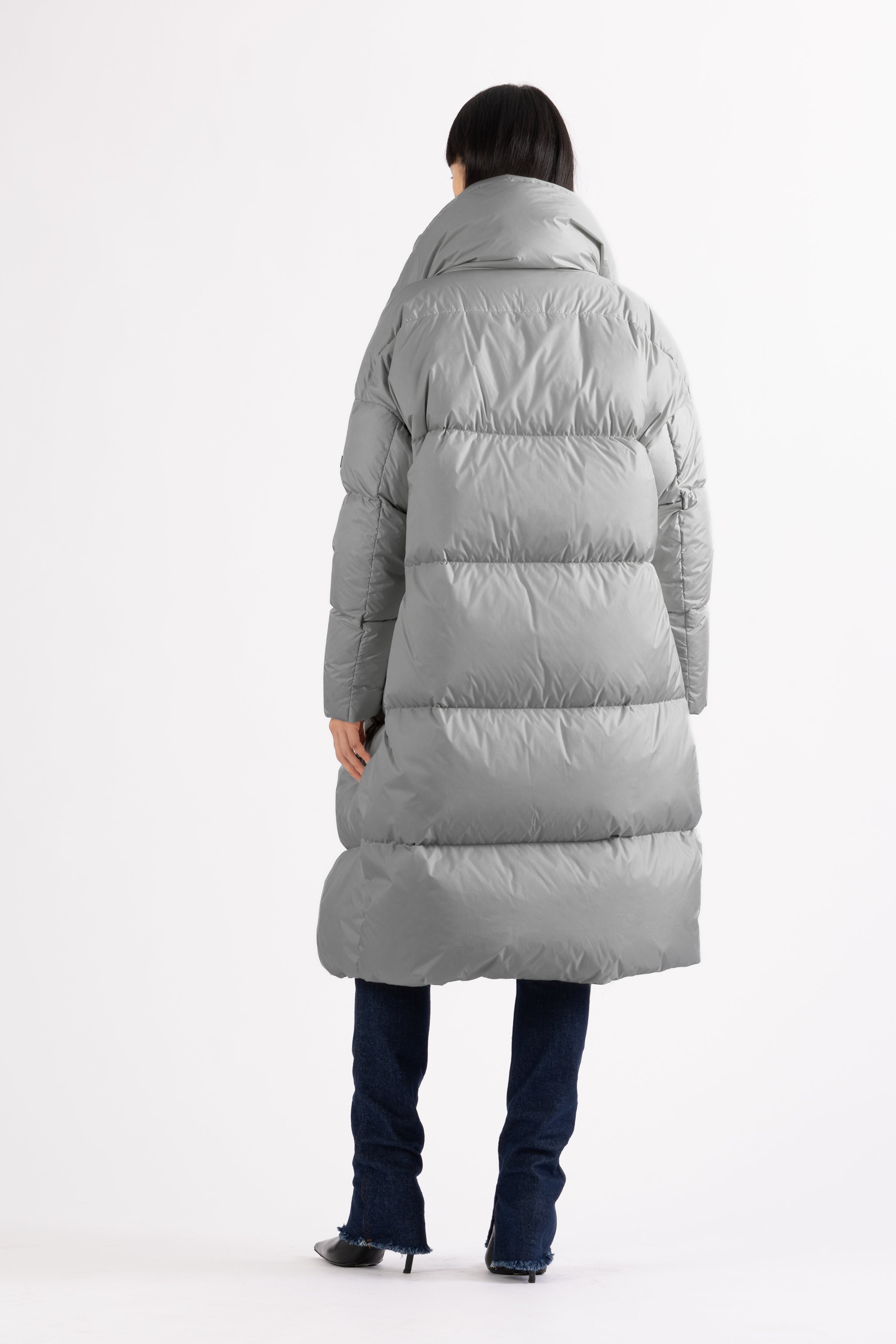 Lempelius wrap down coat with oversized collar in stone