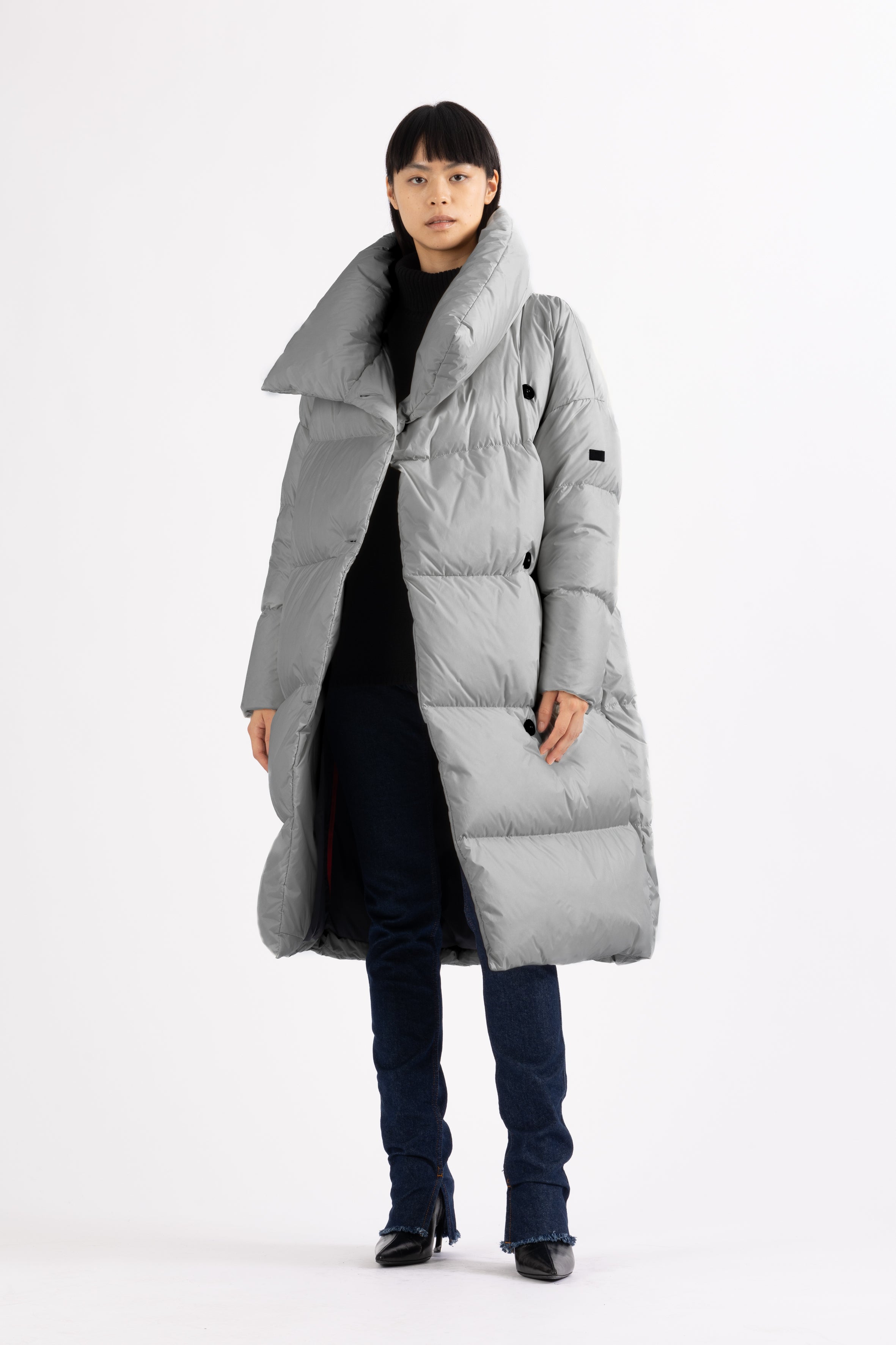 Lempelius wrap down coat with oversized collar in stone