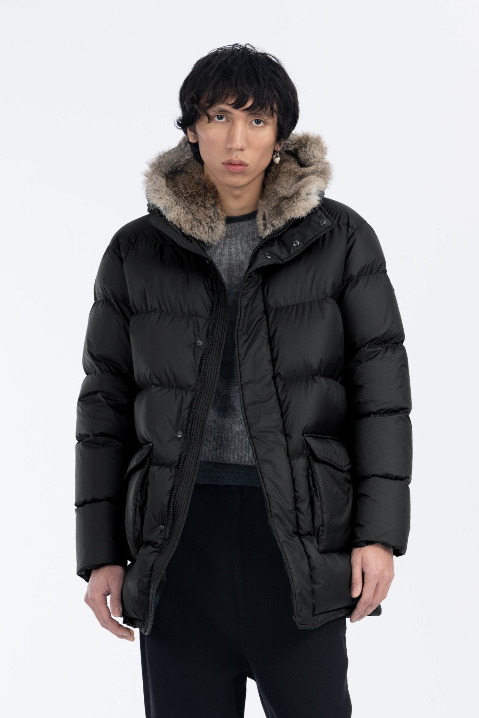 Mens Lempelius down coat with patch pockets in black