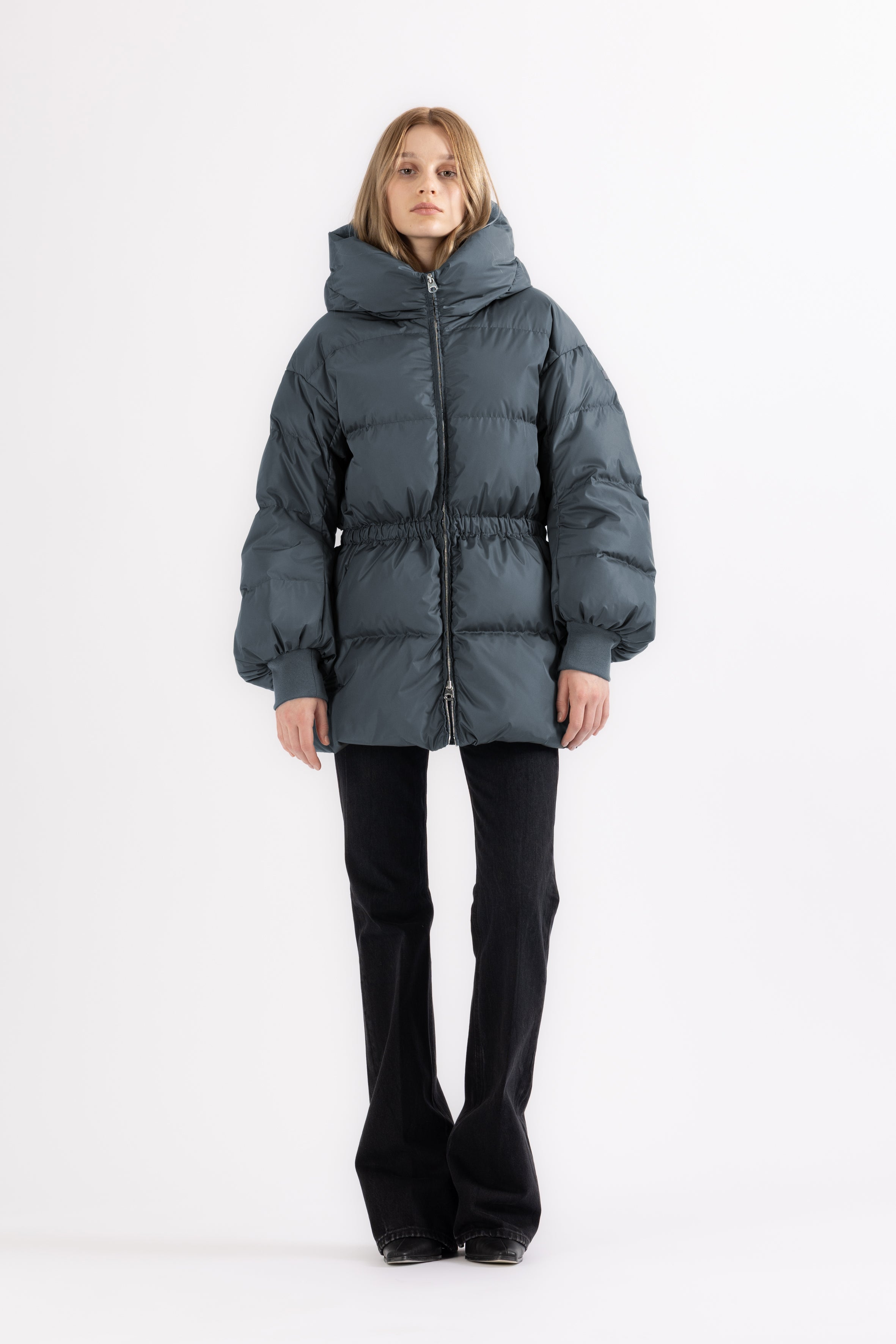 DRAWSTRING DOWN JACKET AZA