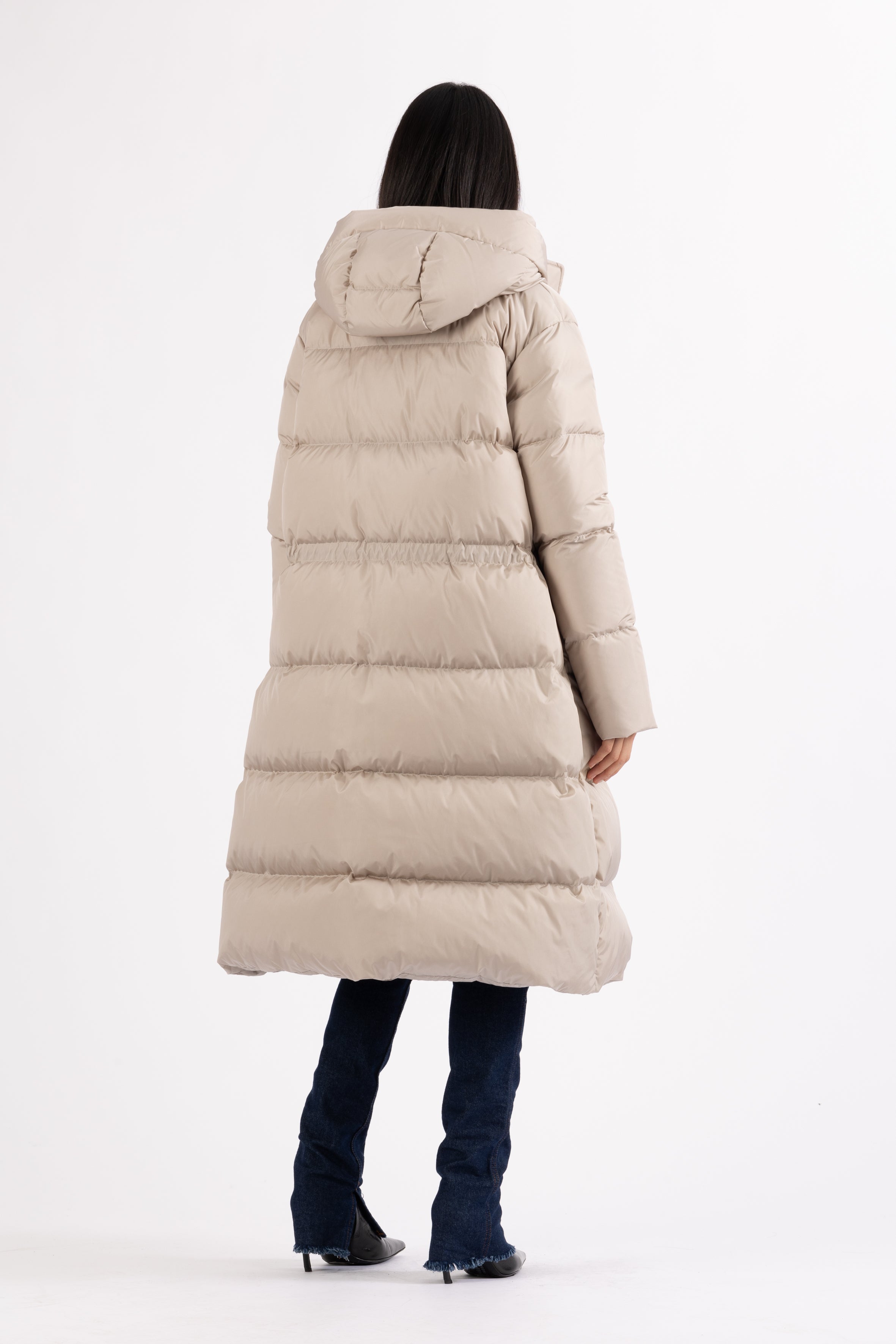 Long Lempelius Downcoat with a slim silhouette