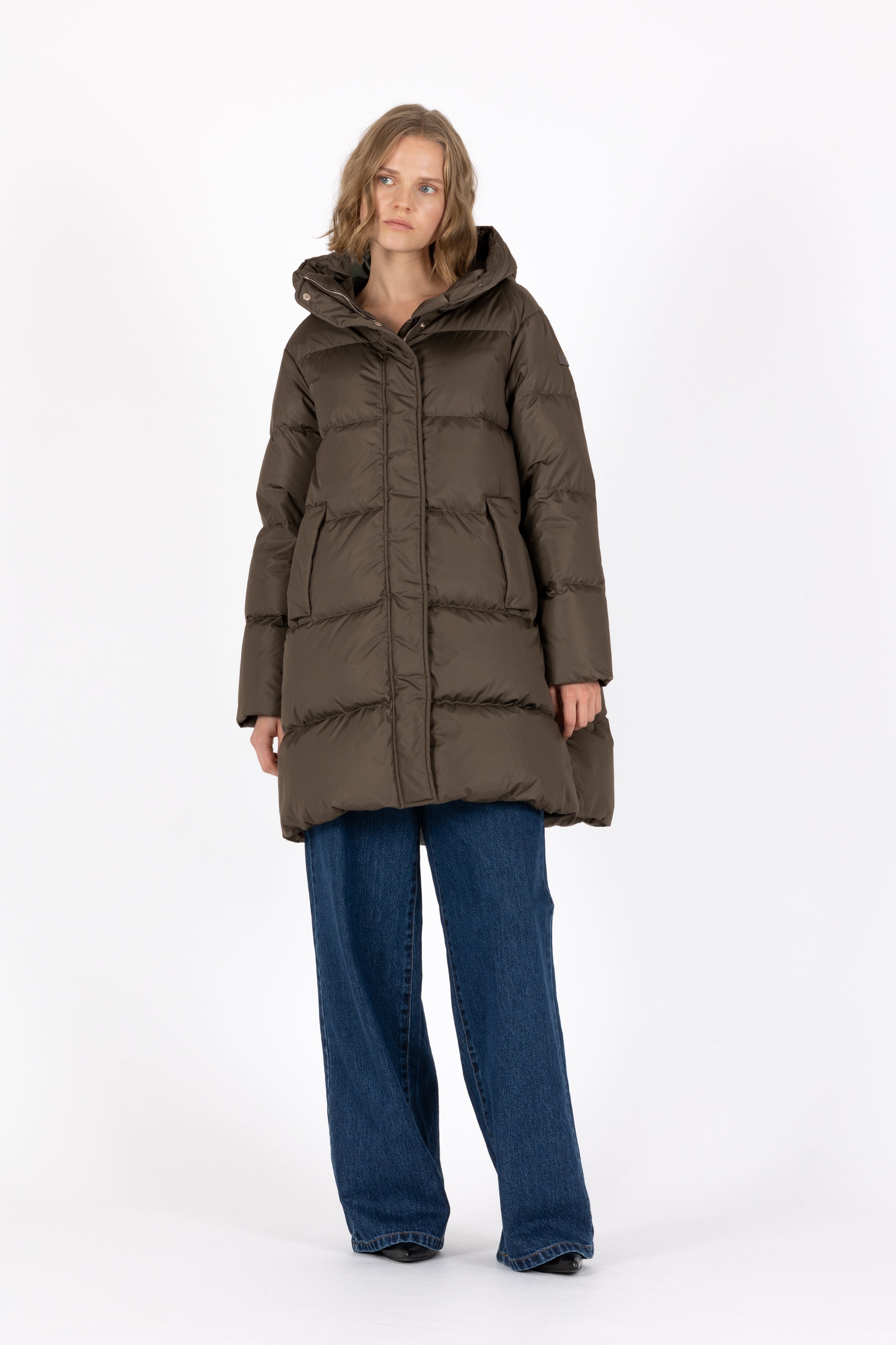 LEMPELIUS nylon duck down coat in foggy green