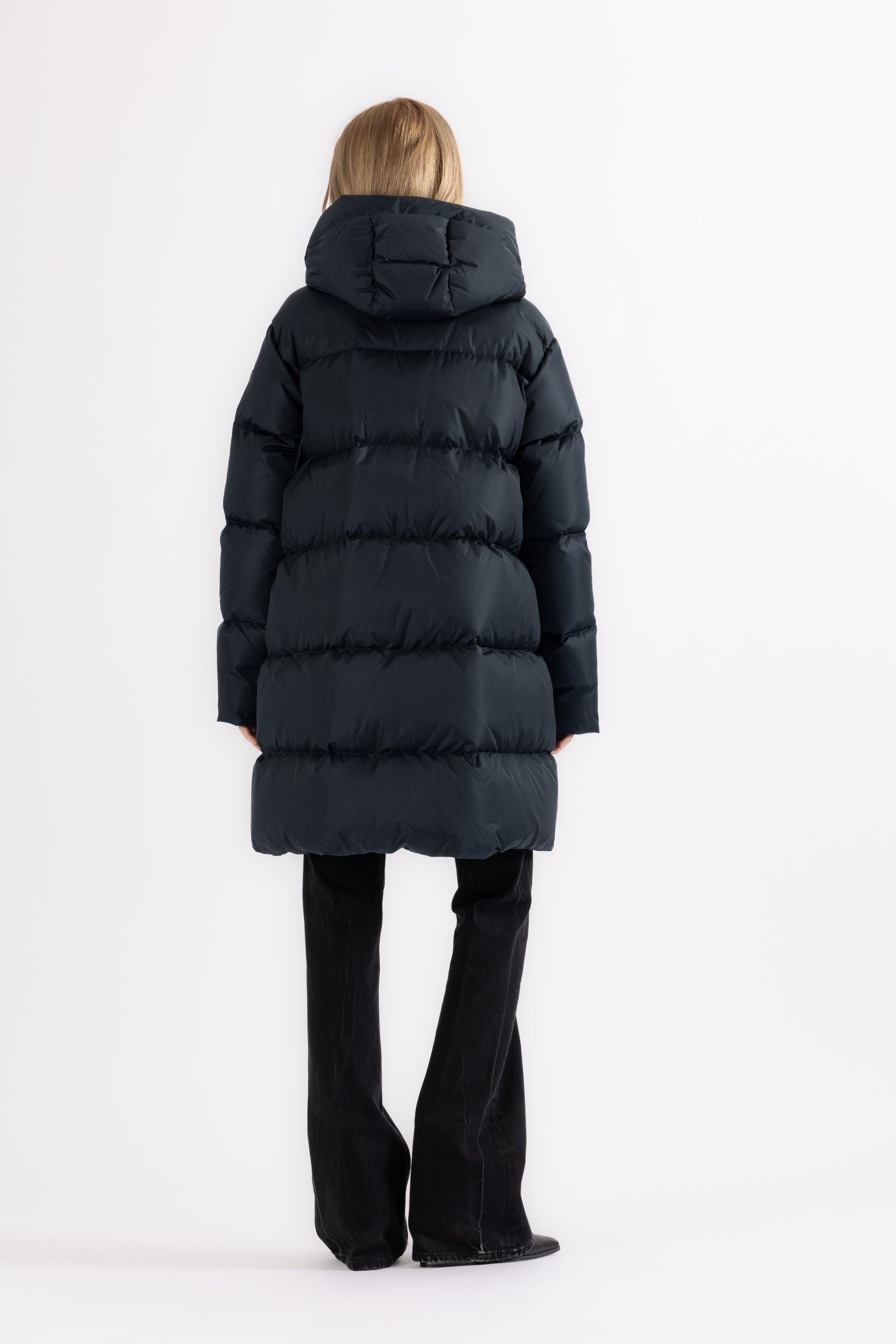 DOWN COAT NEV