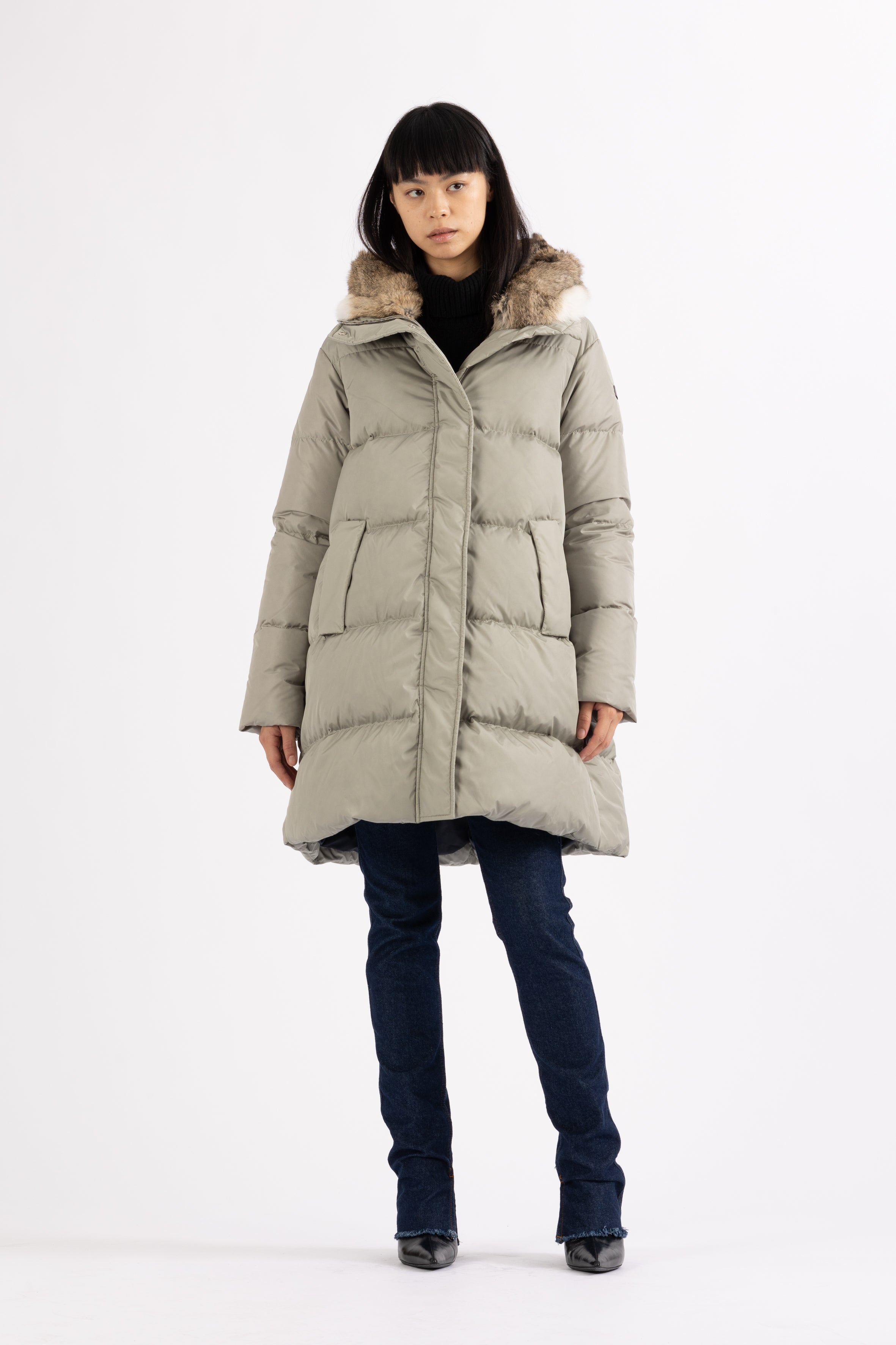 Minimal Lempelius down coat with rabbit fur hood in misty grey