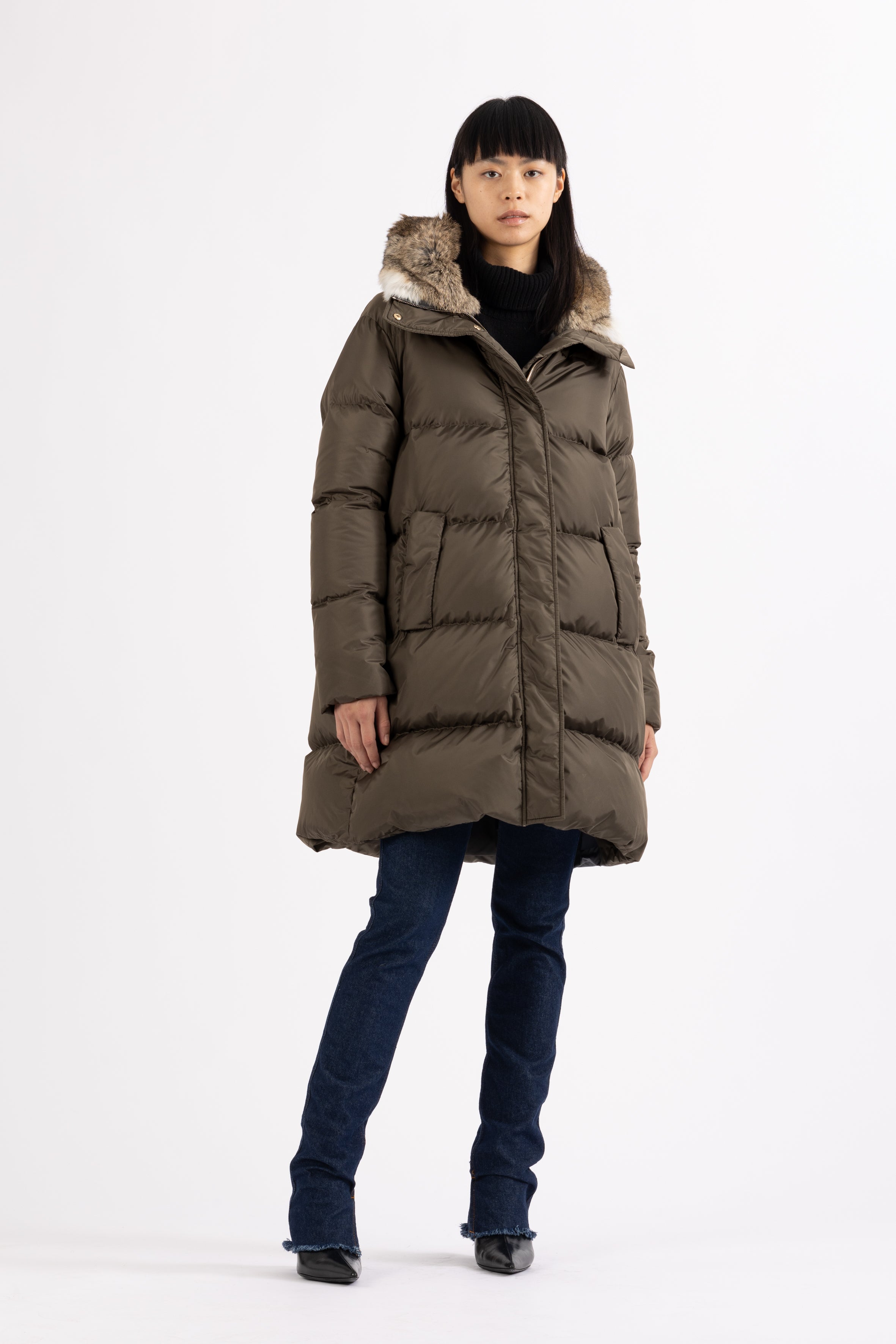 Minimal Lempelius down coat with rabbit fur hood