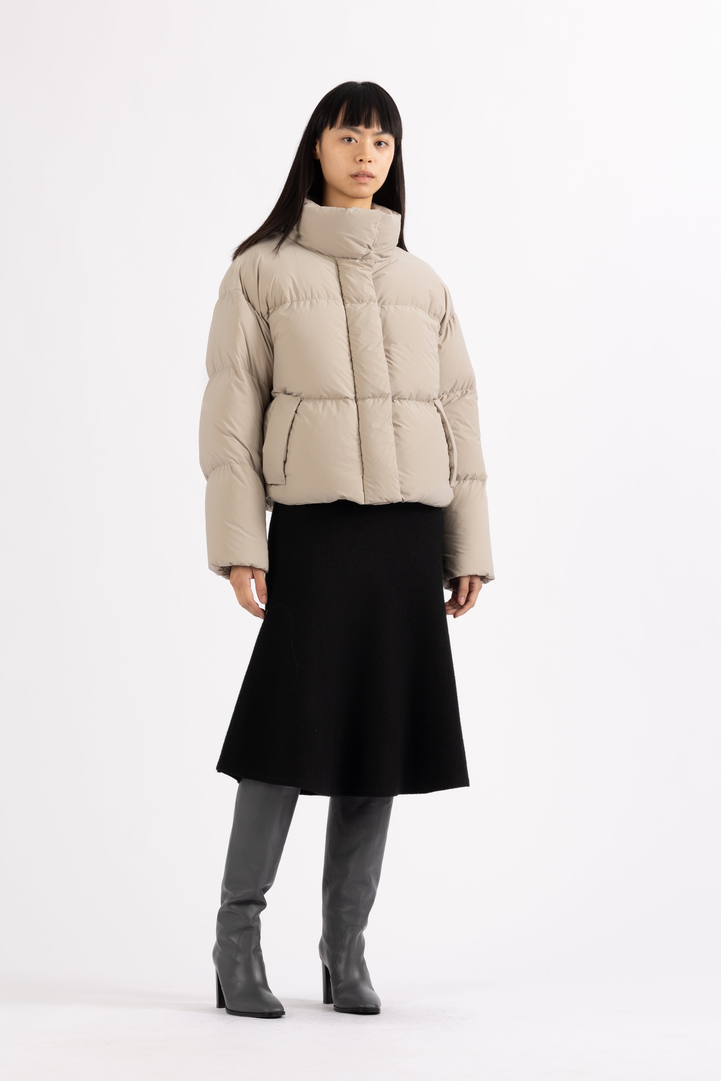 LEMPELIUS nylon short down puffer in chalk