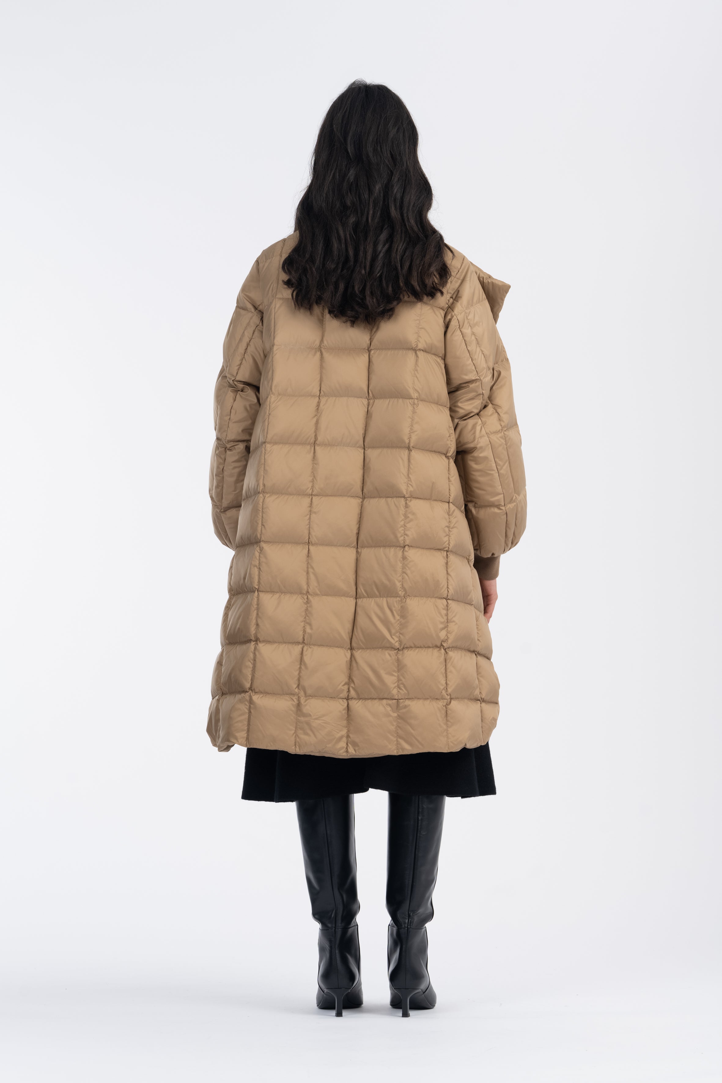 LEMPELIUS quilted lightweight coat in oat 