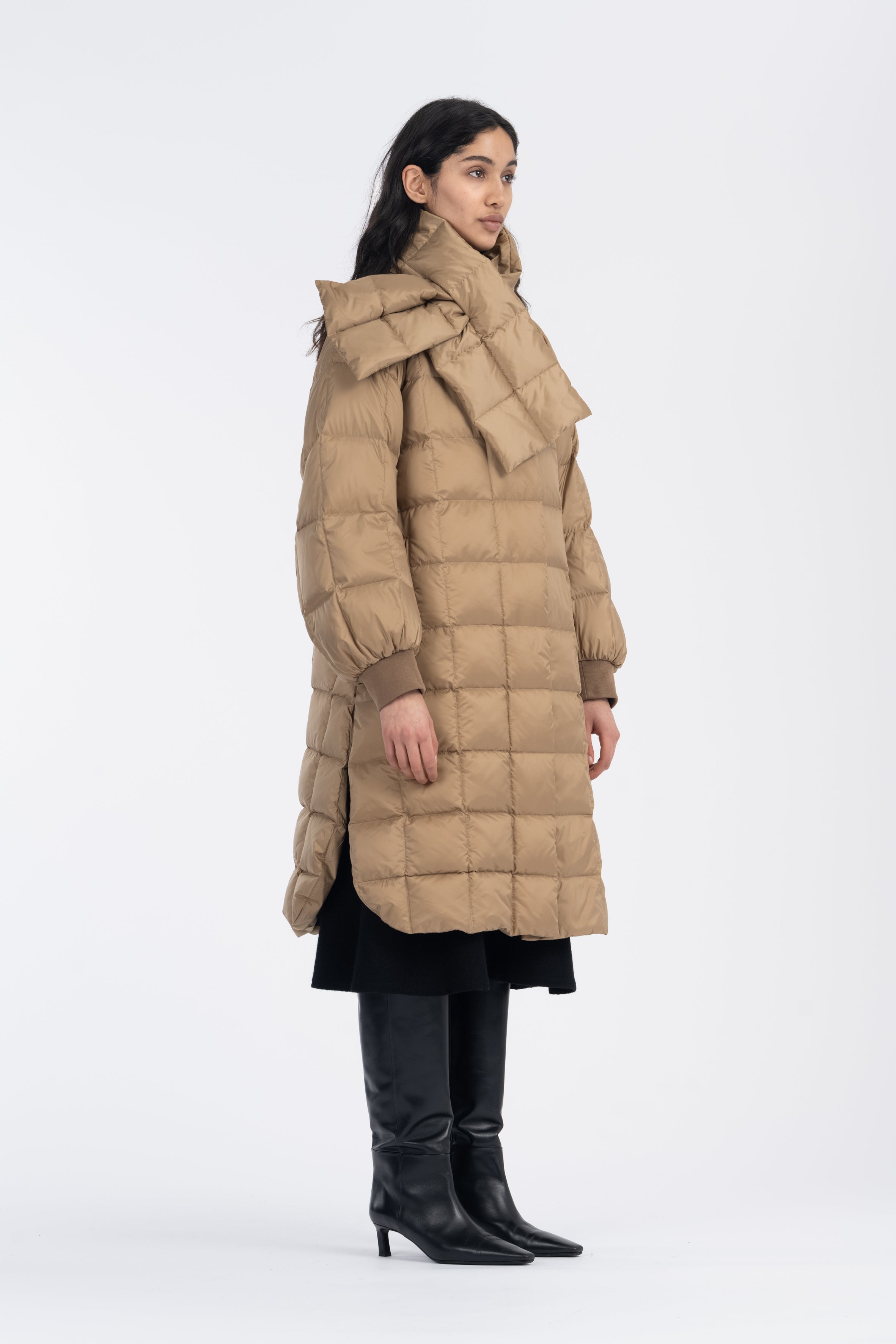 LEMPELIUS quilted lightweight coat in oat 