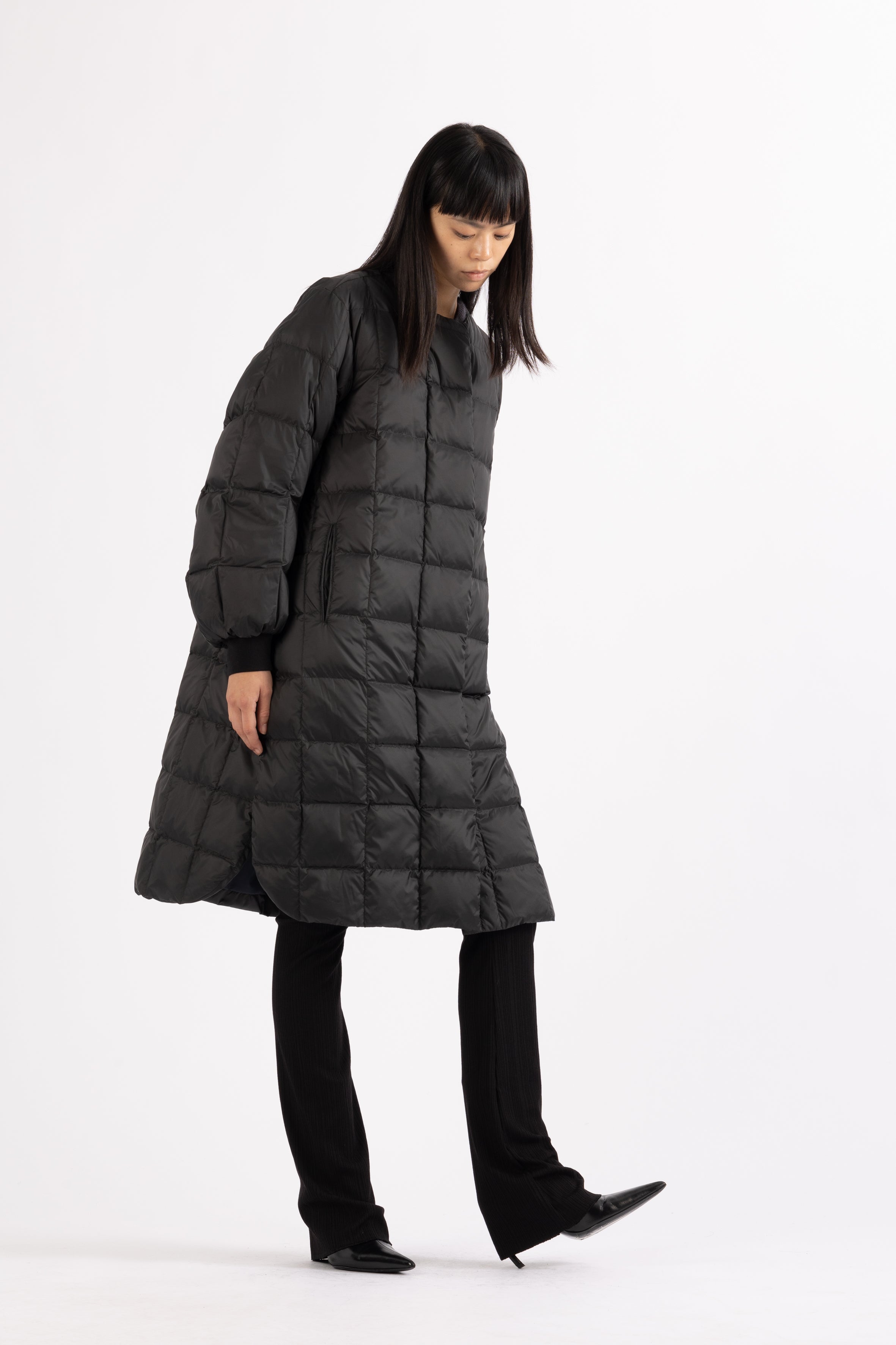 LEMPELIUS quilted lightweight coat in black