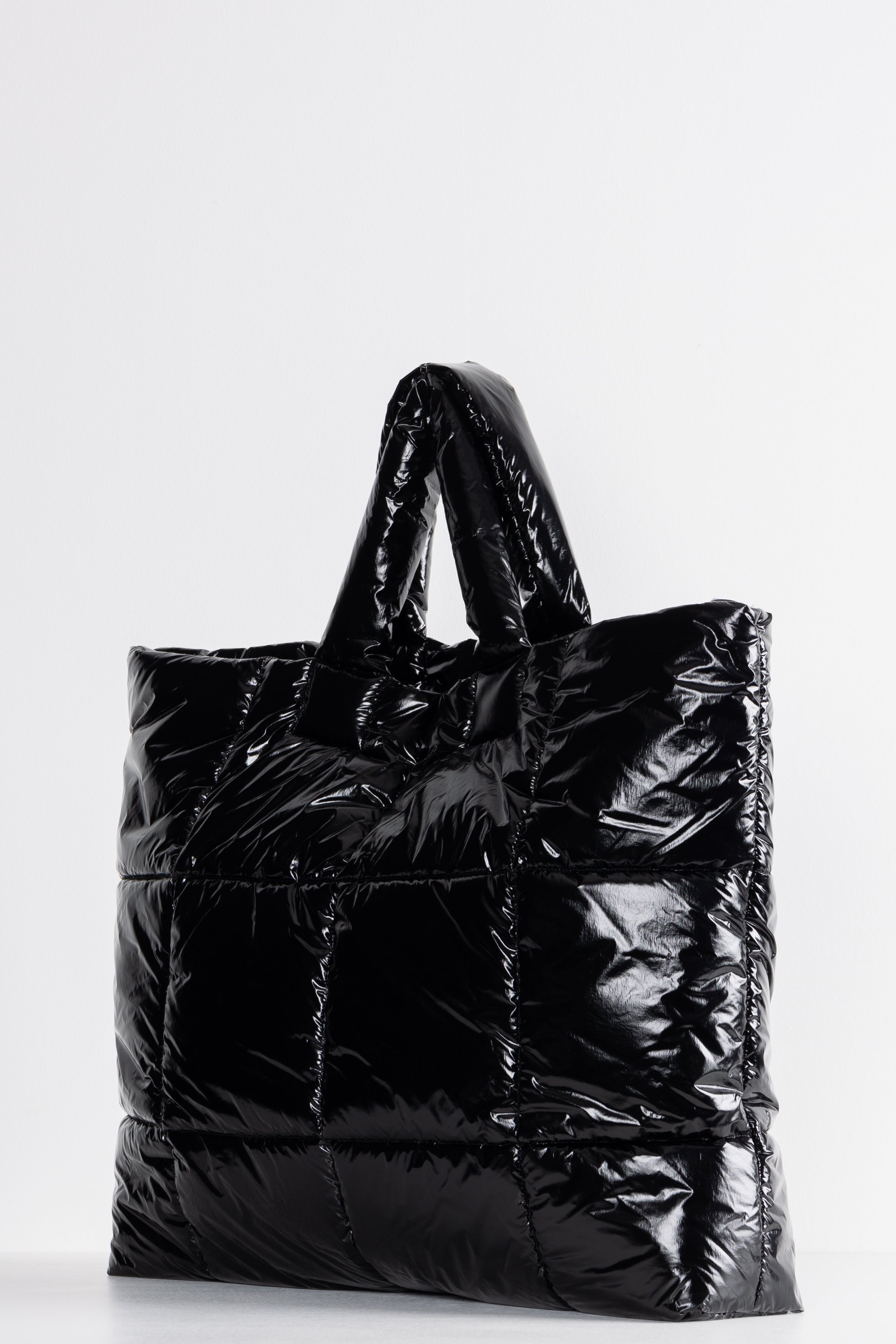 Oversized Lempelius coated Puffer bag in the color black