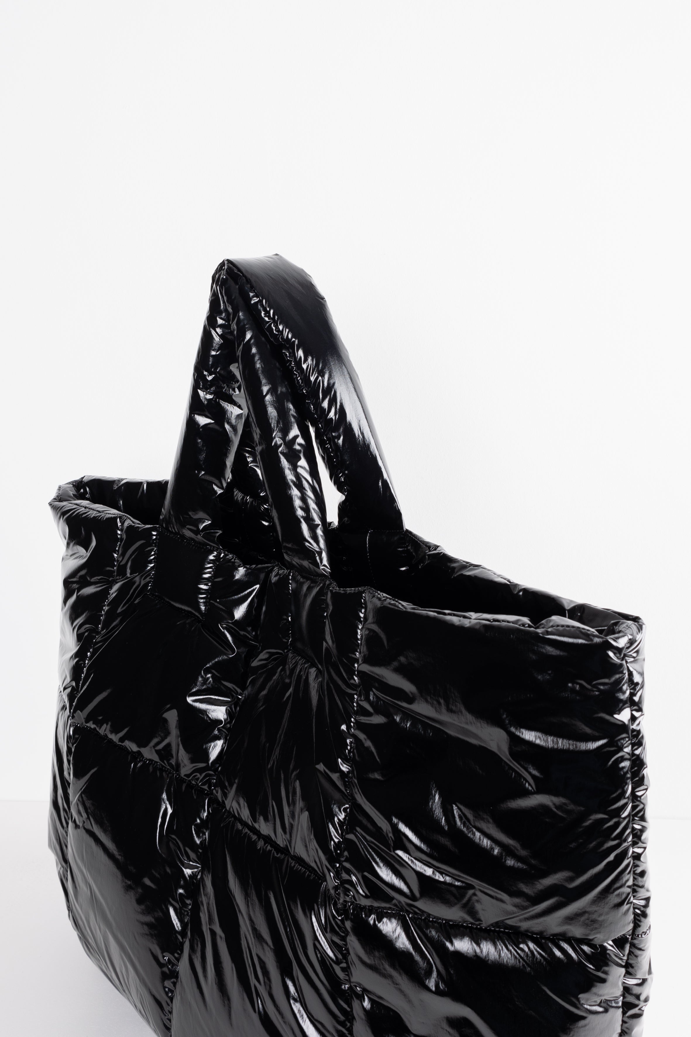 Oversized Lempelius coated Puffer bag in the color black