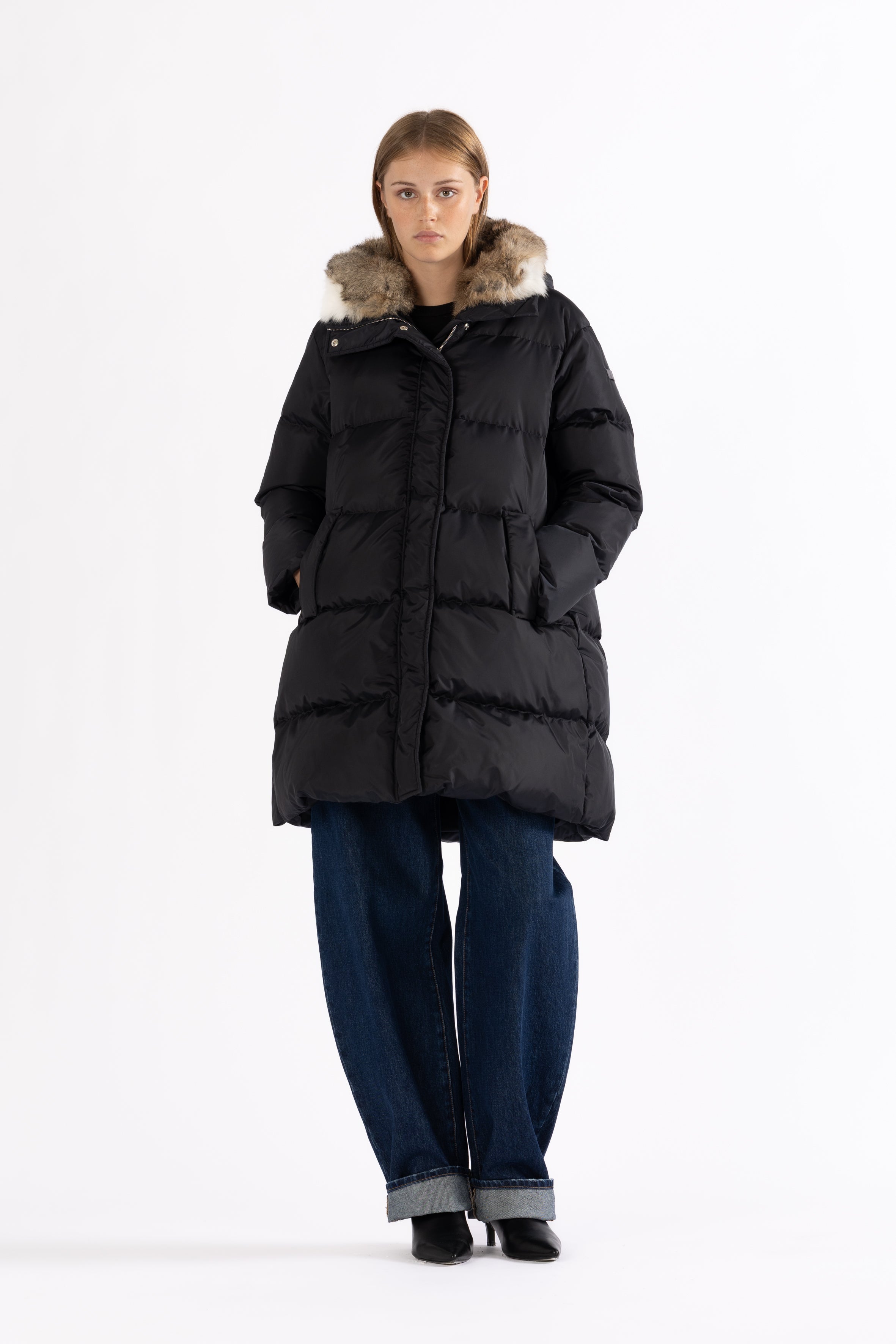 DOWN COAT NEV