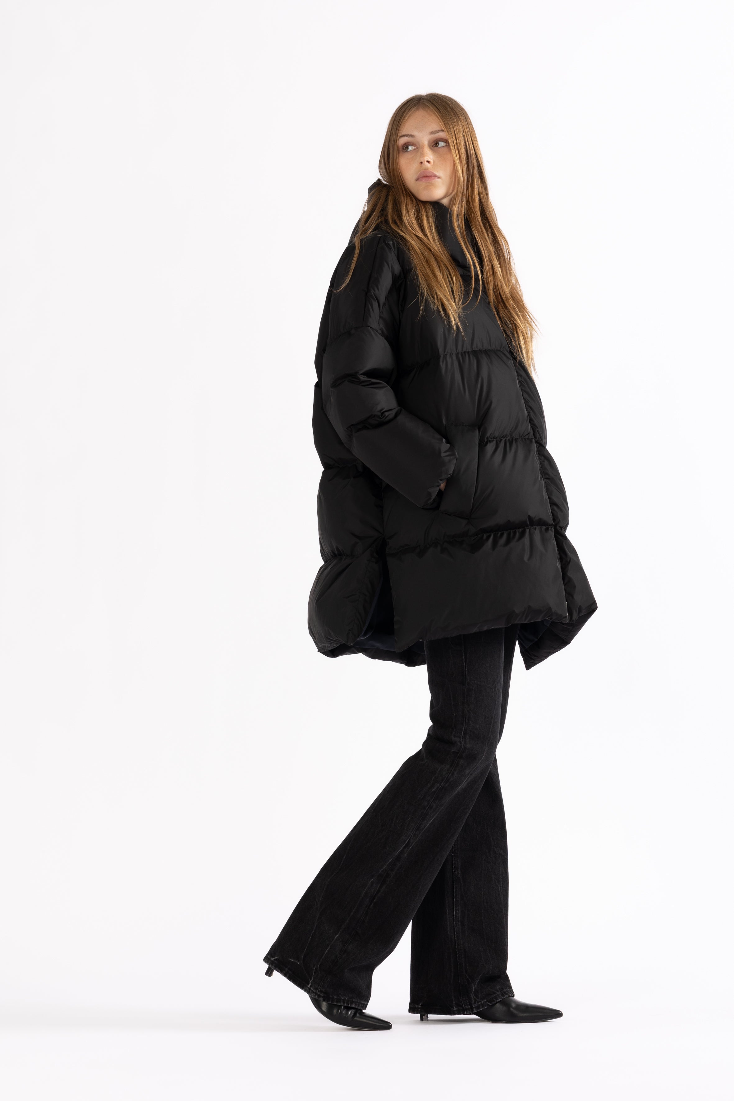 OVERSIZED DOWN PARKA DUA