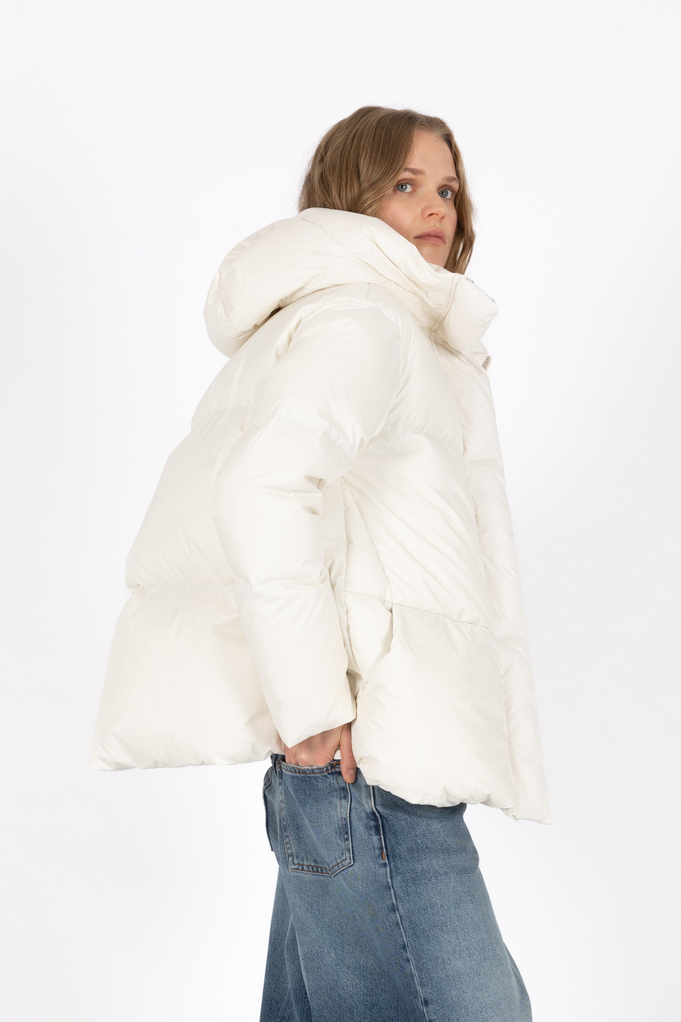 short down jacket in off white