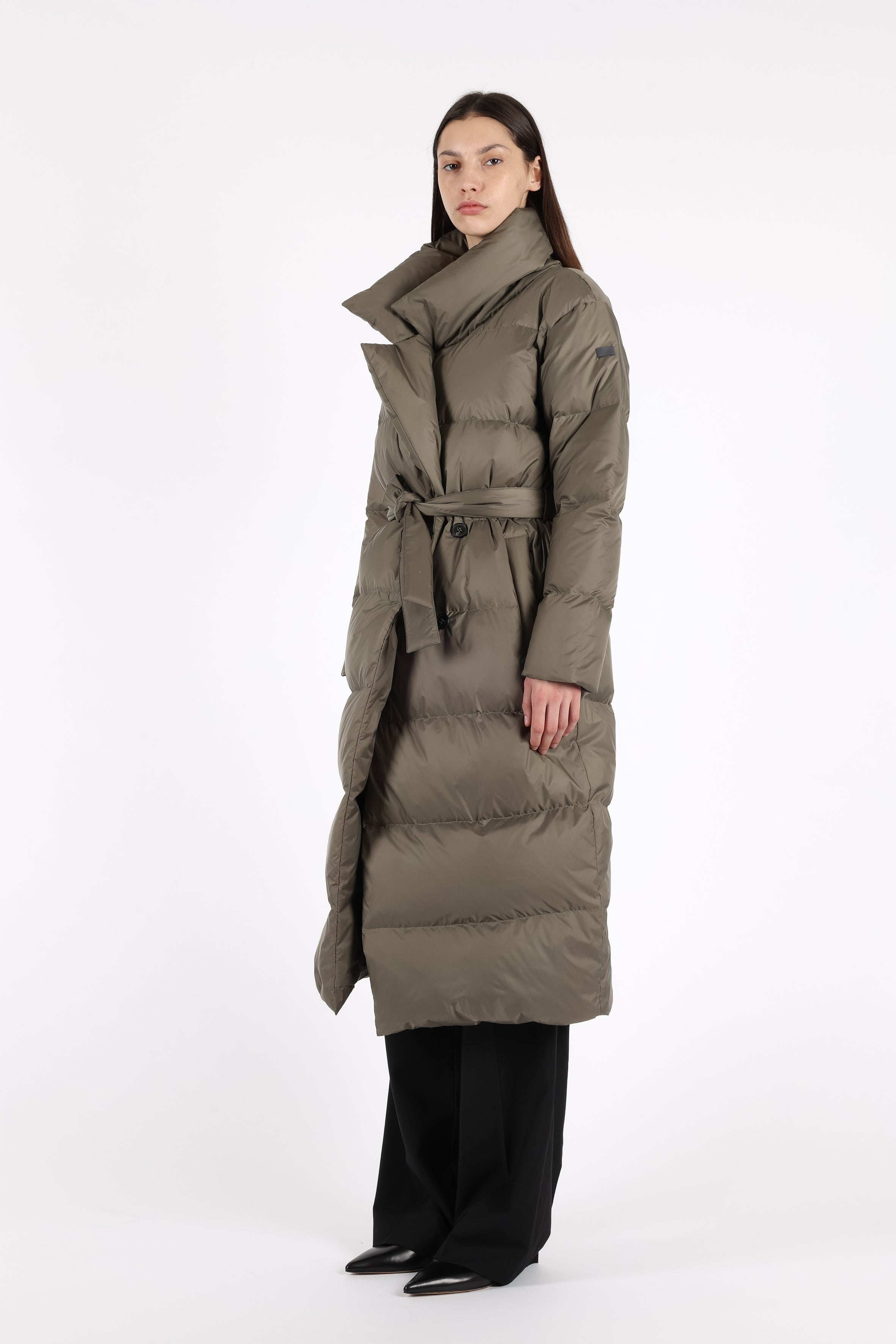Long belted Lempelius Downcoat in the color olive