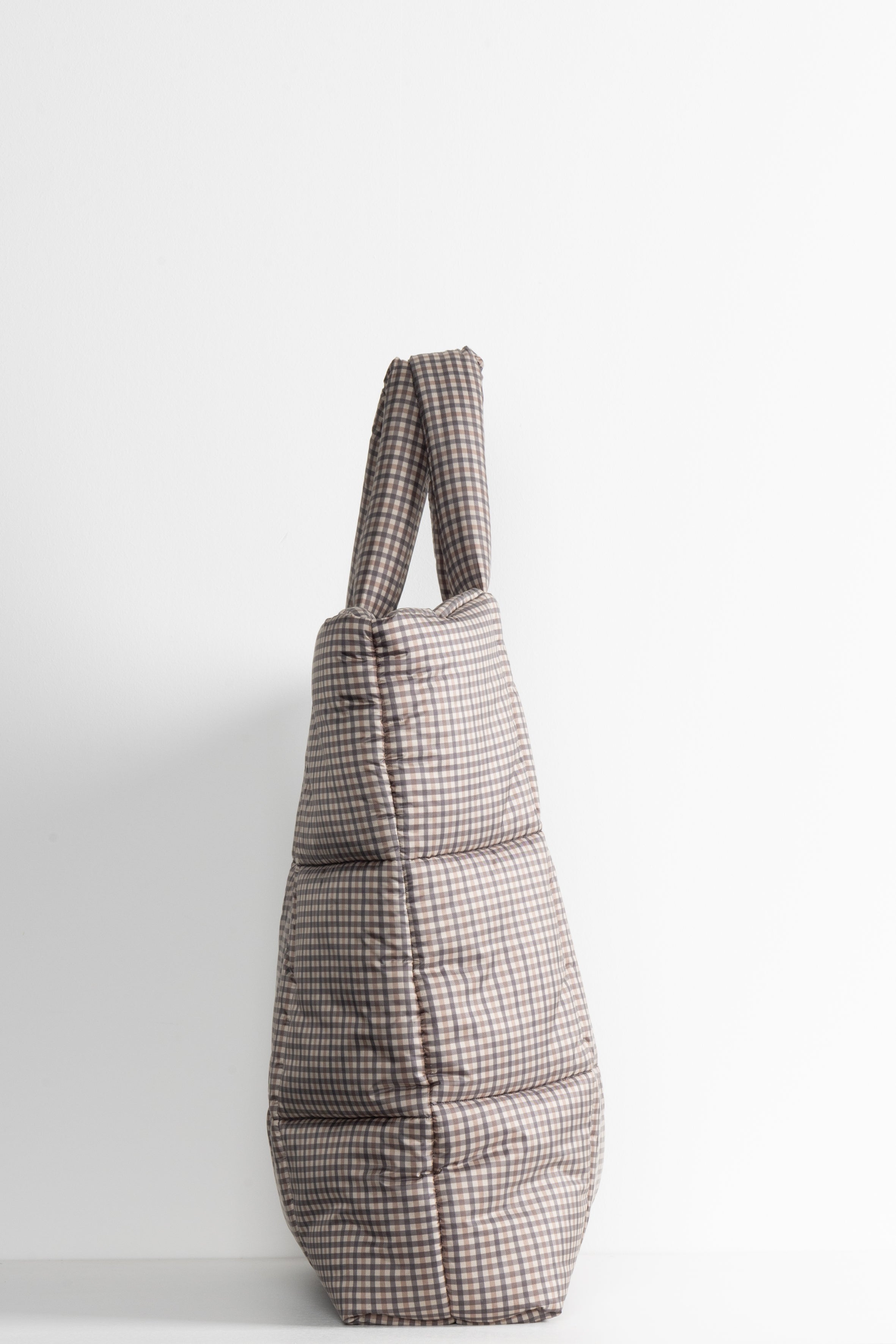 oversized Lempelius Pufferbag with check print
