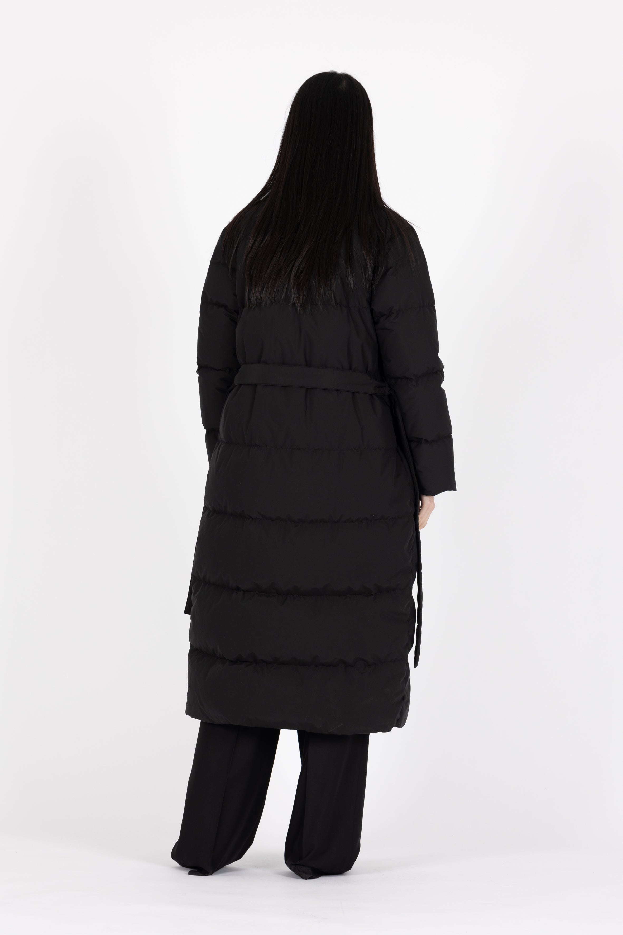 Long belted Lempelius Downcoat in the color black