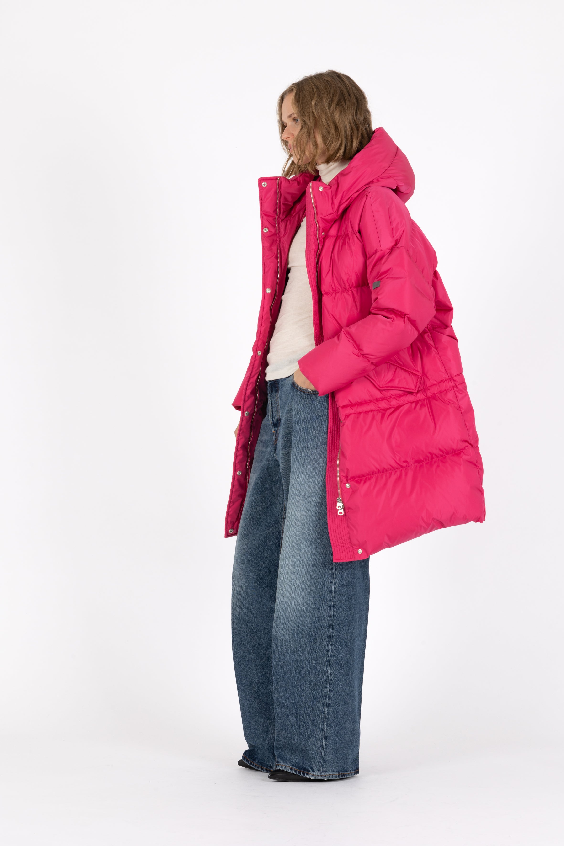 oversized Lempelius down parka in the color pink