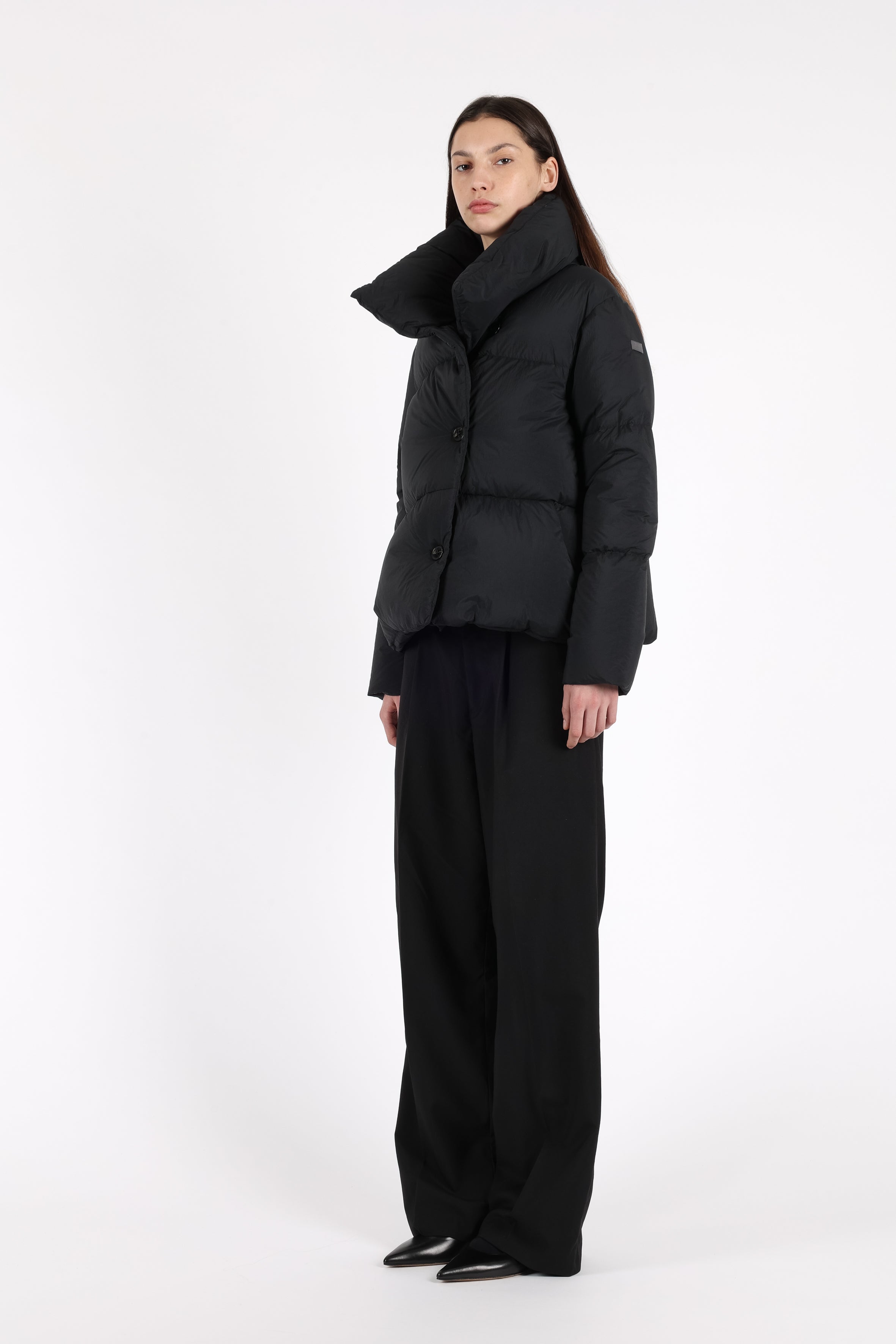 cropped Lempelius down jacket with warming high collar