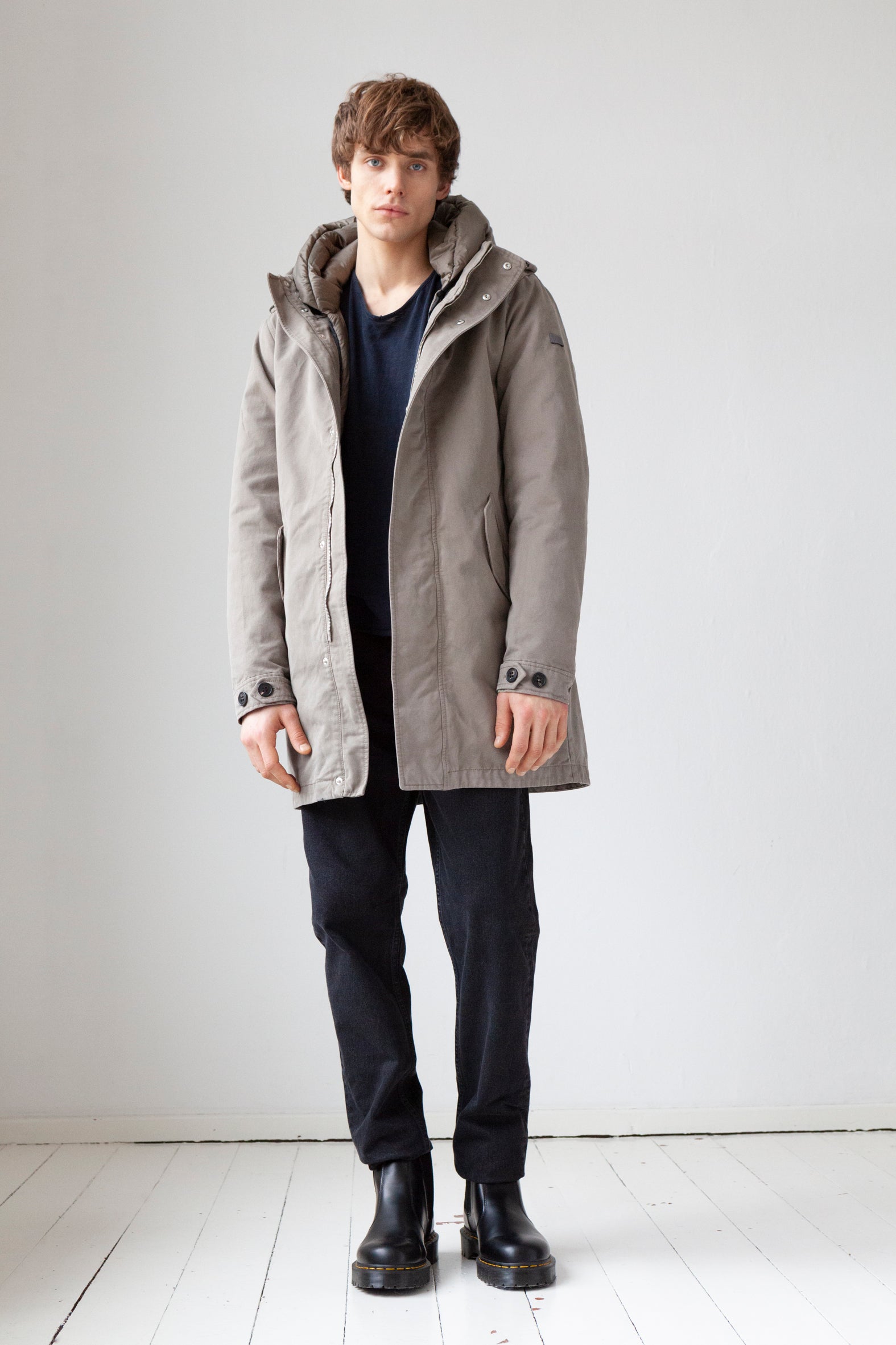 hooded Lempelius cotton parka with a straight fit