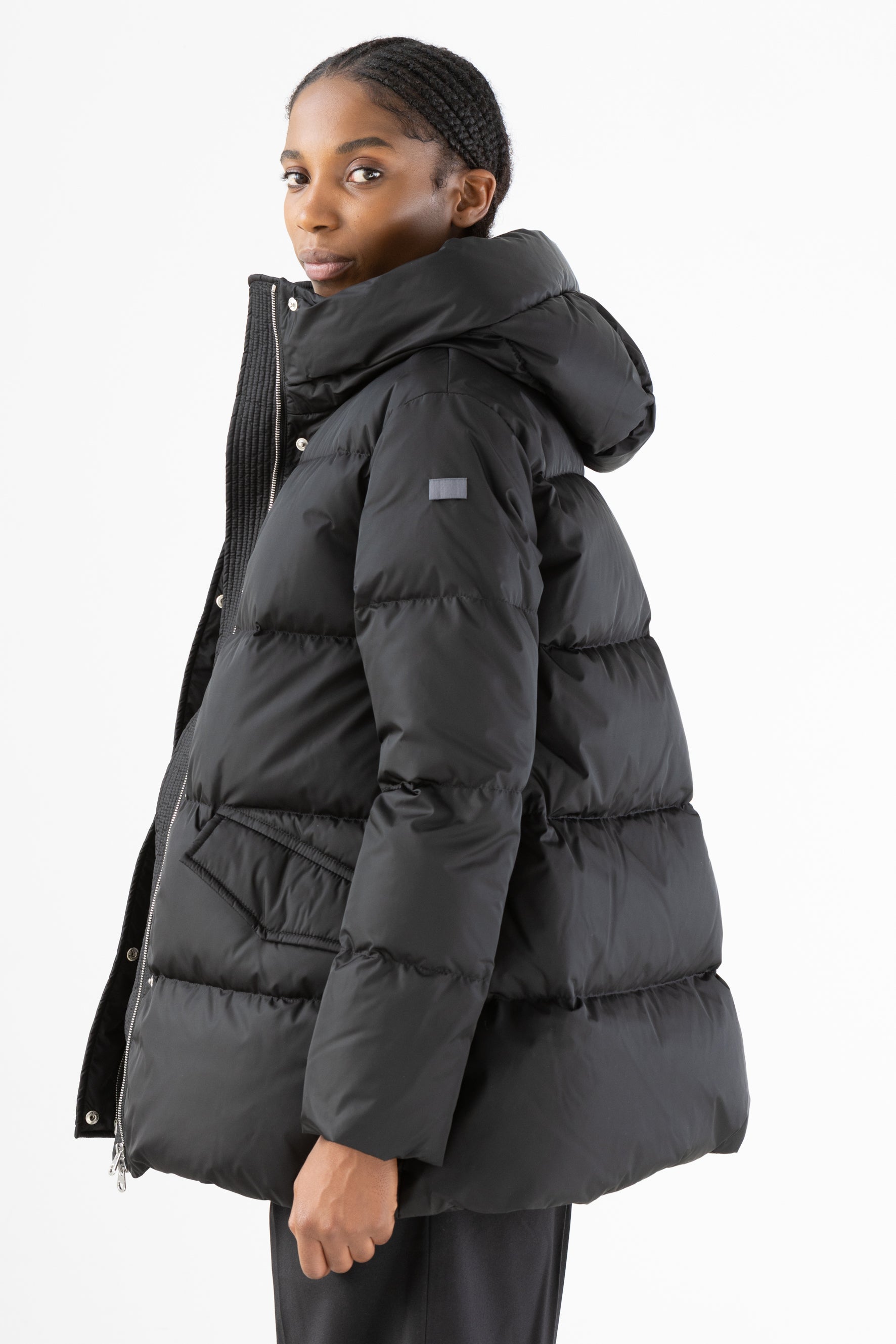 Short quilted down jacket with softly lined hood in black